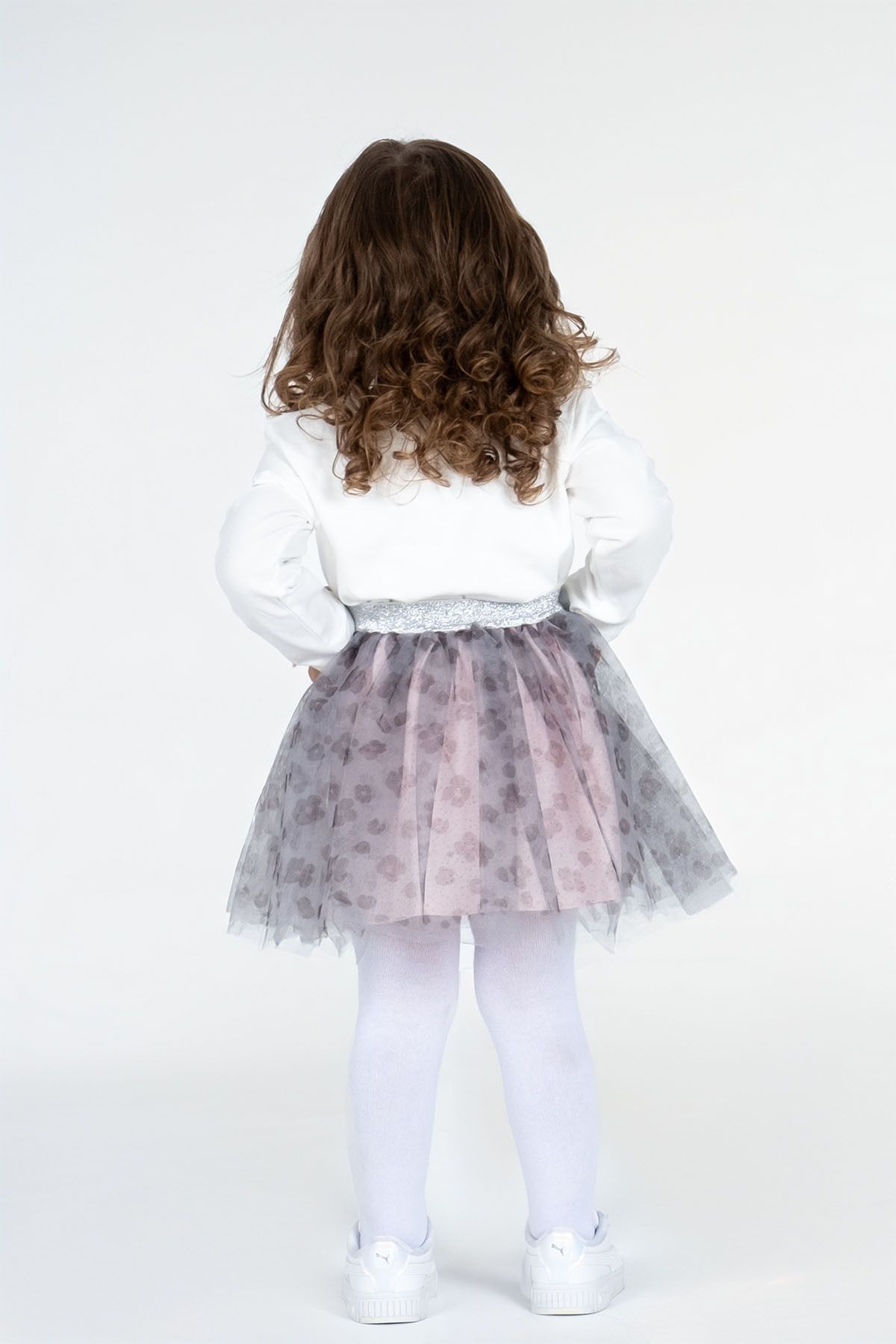 Kyron-Elegant Girl's Blouse – Ruffle Detailed Design 2