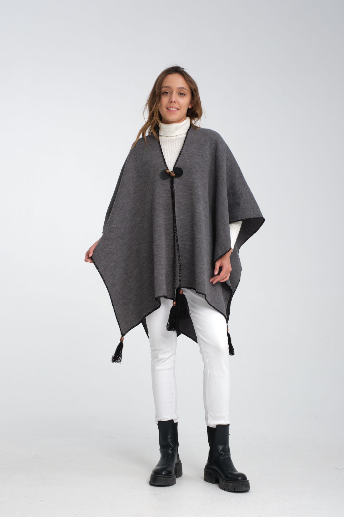 Wega Moda-Plain Knitwear Fisherman Stitched Button Detailed Stylish Designed Poncho, Poncho, Plain Patternless Shawl Poncho 2