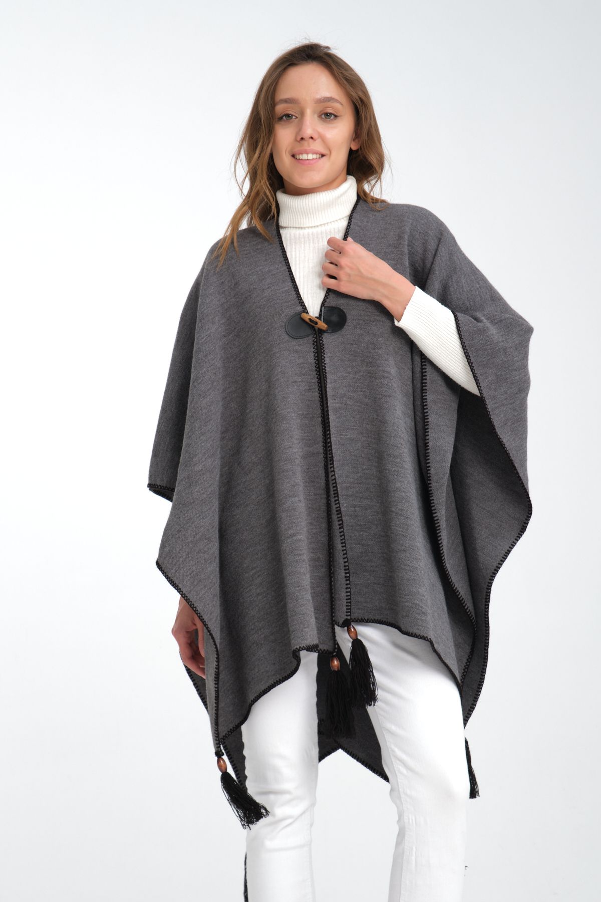 Wega Moda-Plain Knitwear Fisherman Stitched Button Detailed Stylish Designed Poncho, Poncho, Plain Patternless Shawl Poncho 3