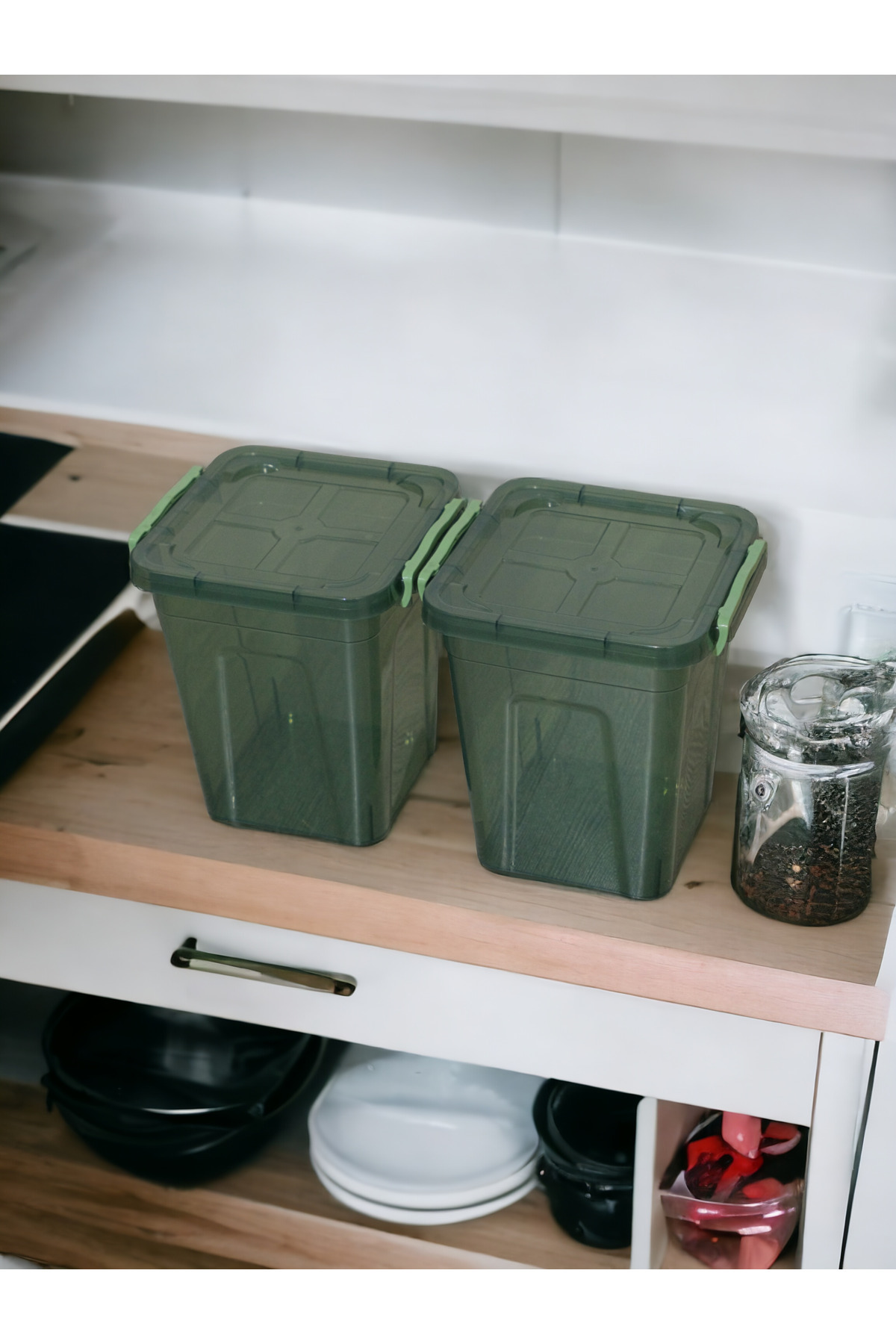 biedda-10 Liter Green Plastic Vertical Deep Storage and Organizing Container with Lock Lid 8