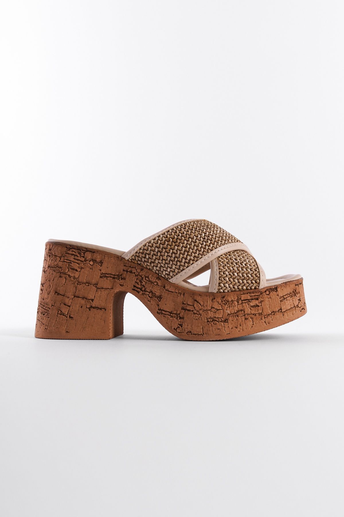 دمپایی سبز زنانه سکوهای قارچ مبتنی بر Wicker Cross Band Dlippers Capone Outfitters