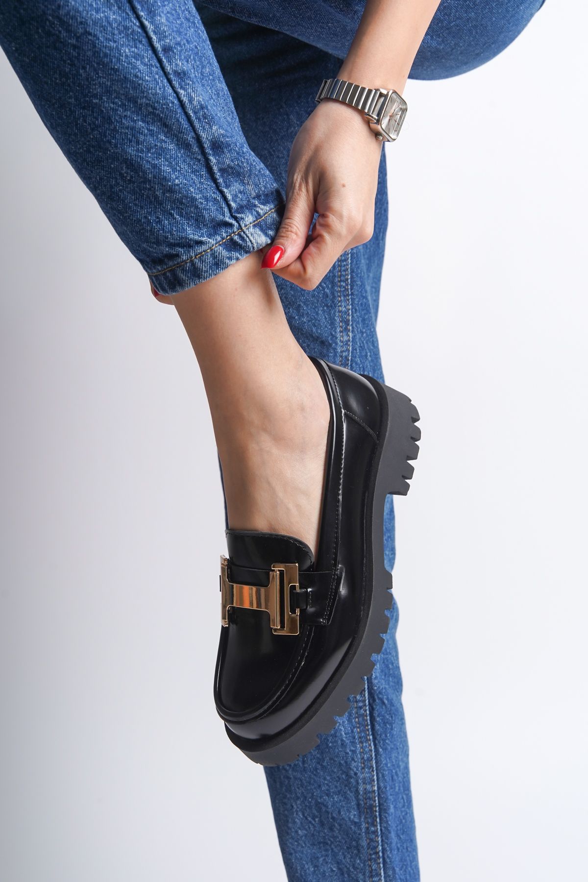 لوفر مشکی زنانه Trak based Metal H Backle Loafer Capone Outfitters