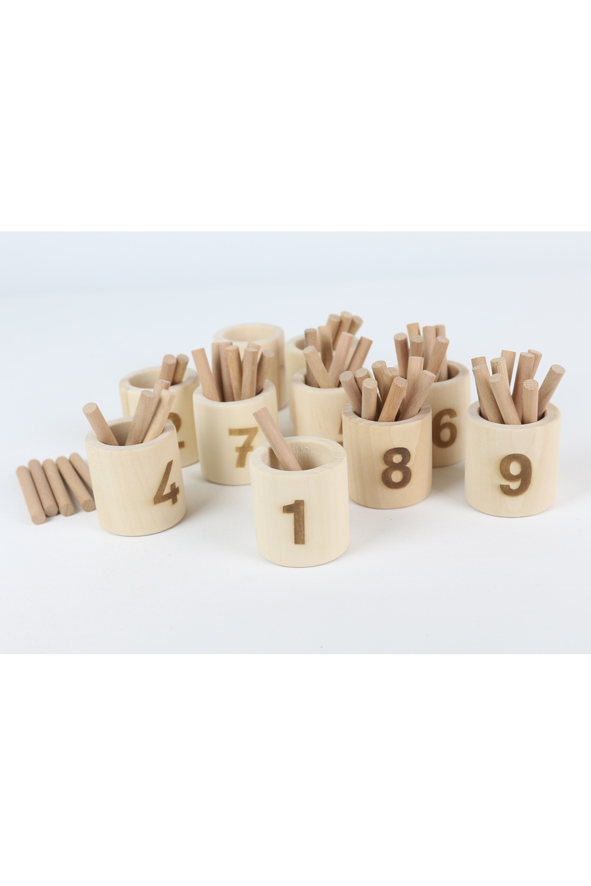 کاسه‌های چسبان اعداد مونته‌سوری