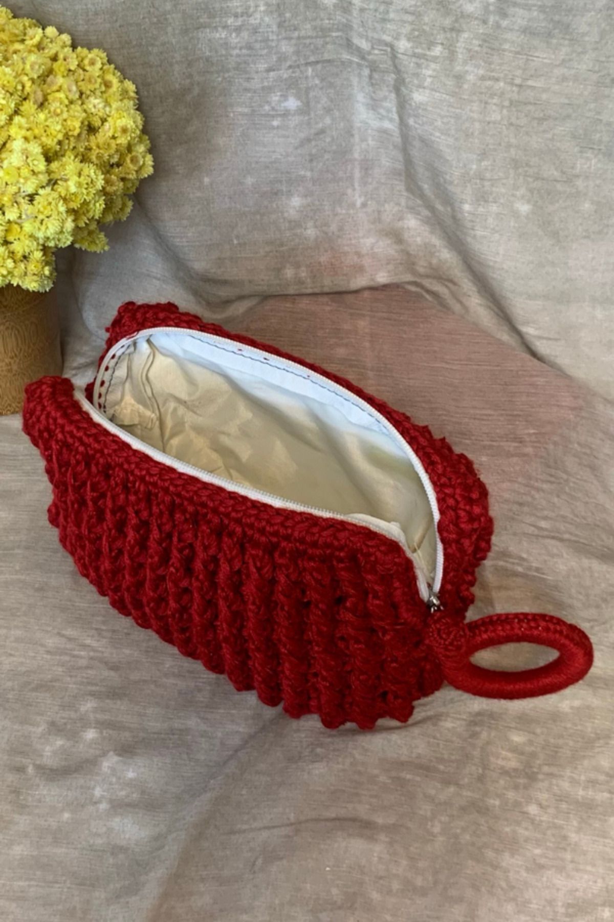 Uretti-- Esra 5324 Handmade Knitted Makeup Bag 3