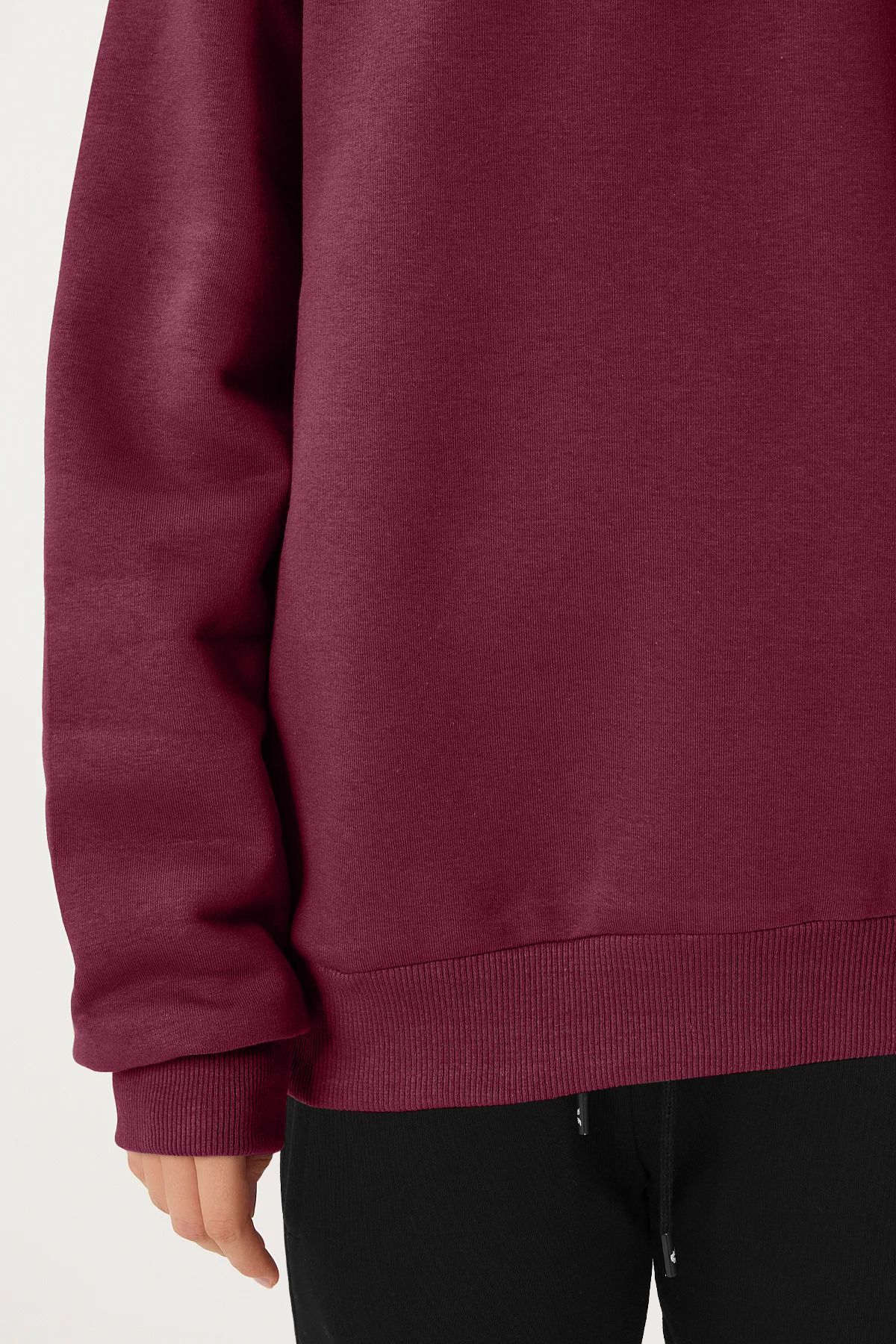 bilcee-Peak Women's Burgundy Oversize Half Zippered Stand Collar Sweatshirt 7012 3