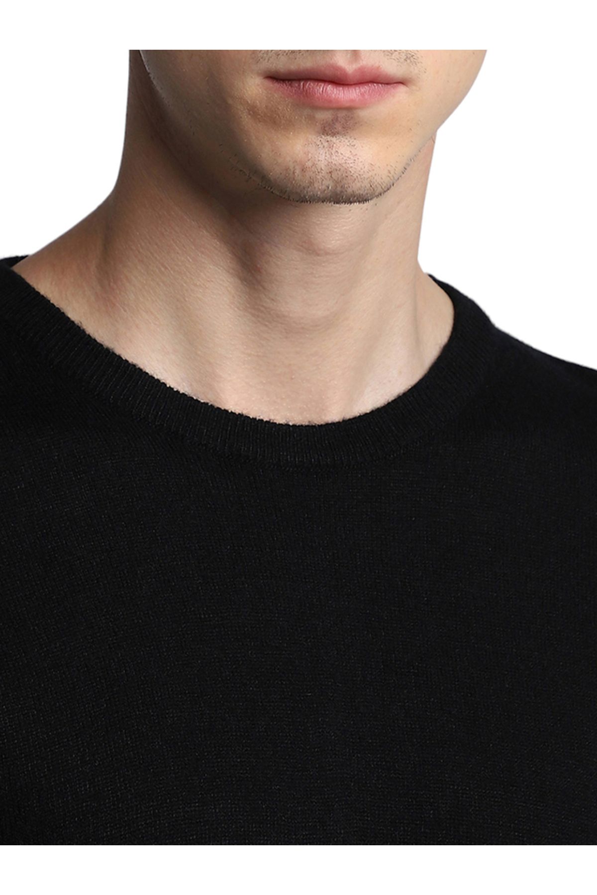 Dennis Lingo By Styli-Round Neck Slim Fit Sweater 5