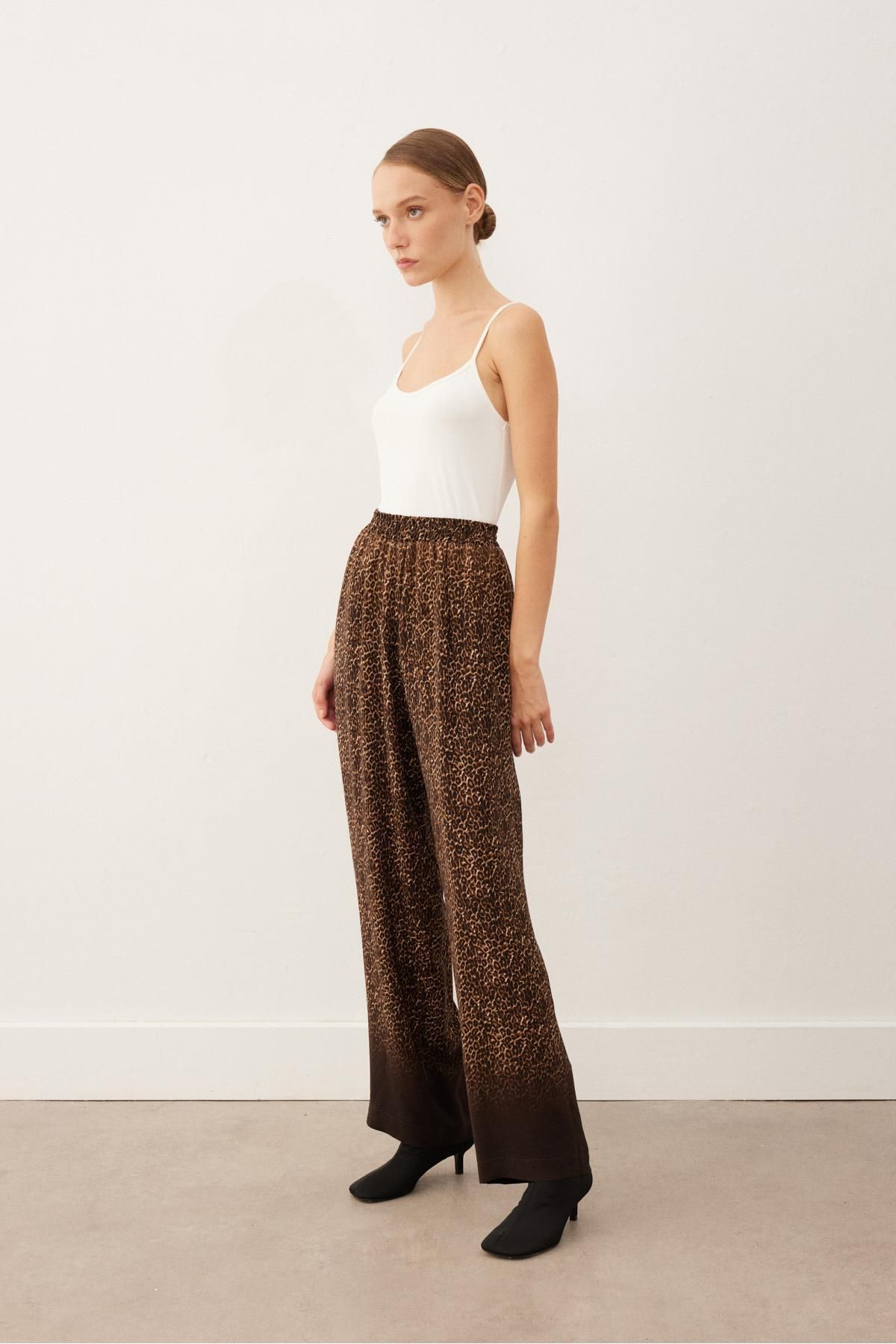 Cloche-Alva Pants 2