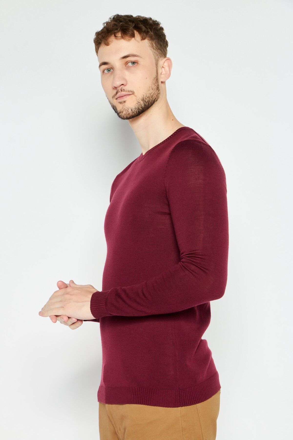Asos Design-Men Crew Neck Long Sleeve Solid Sweater, Burgundy 3