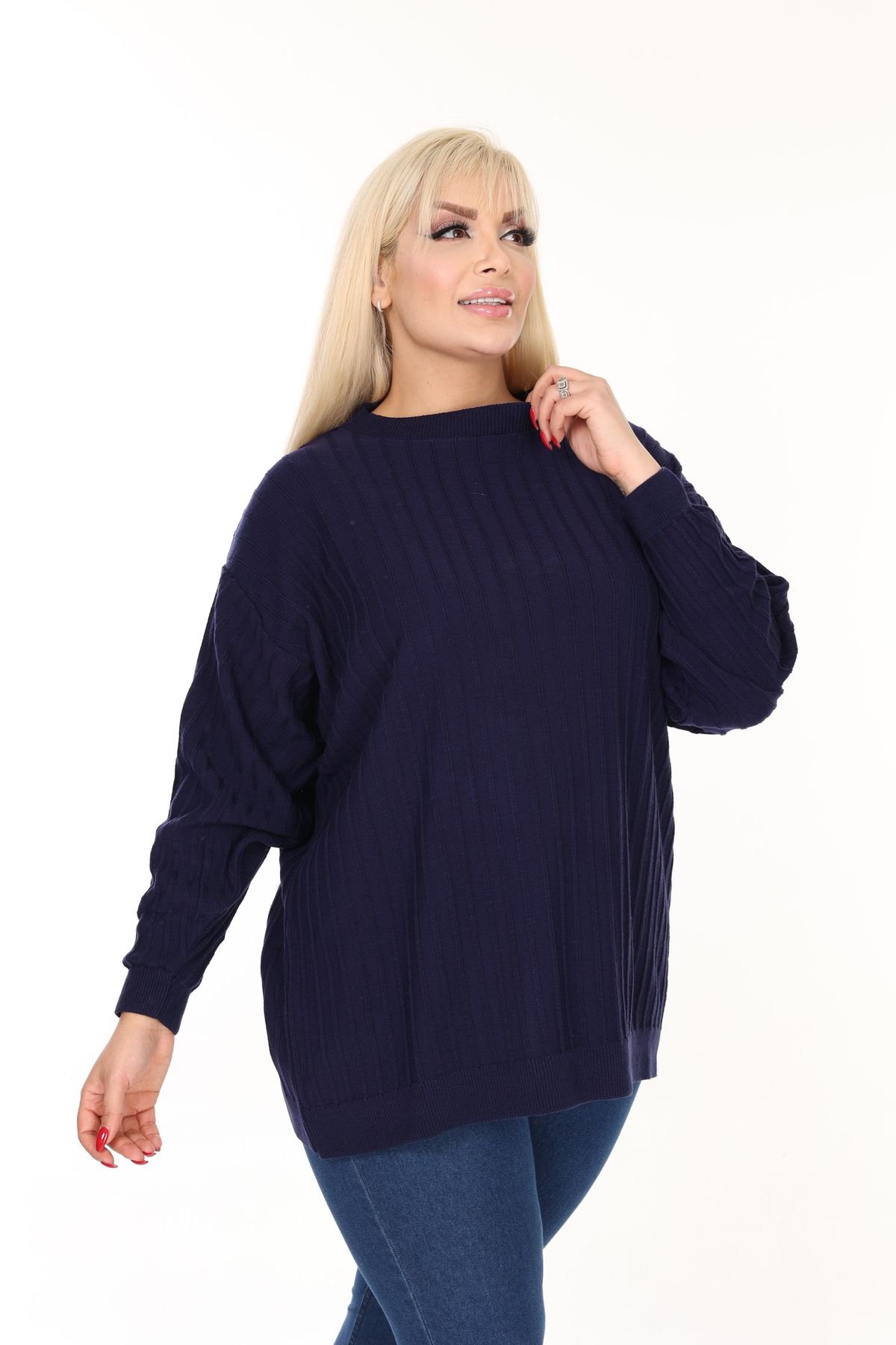 MJORA-Crew Neck Comfortable Fit Large Size Knitwear Sweater 7