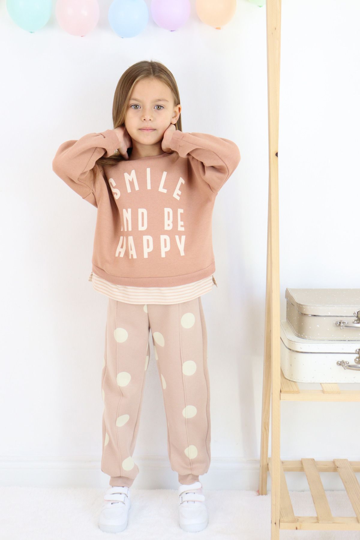 Harika KIDS-Girl's Smile and Happy Printed Thick Tracksuit Set 8