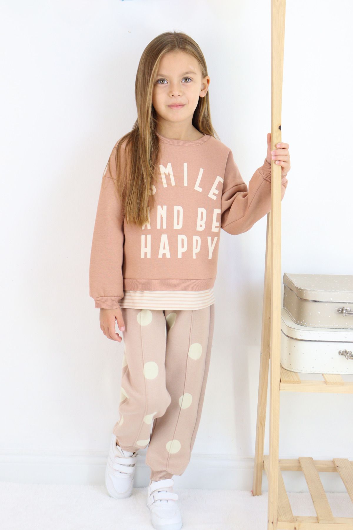 Harika KIDS-Girl's Smile and Happy Printed Thick Tracksuit Set 4