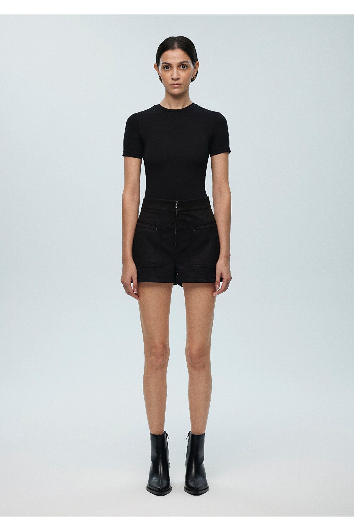 Mavi-Black Woven Shorts 1410183 -900 4