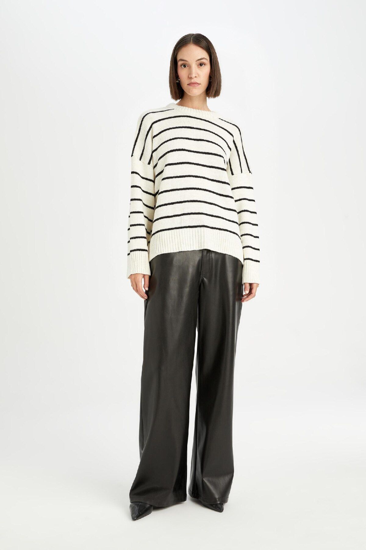 DeFacto-Oversize Fit Striped Crew nyakú pulóver D4848AXNS 7