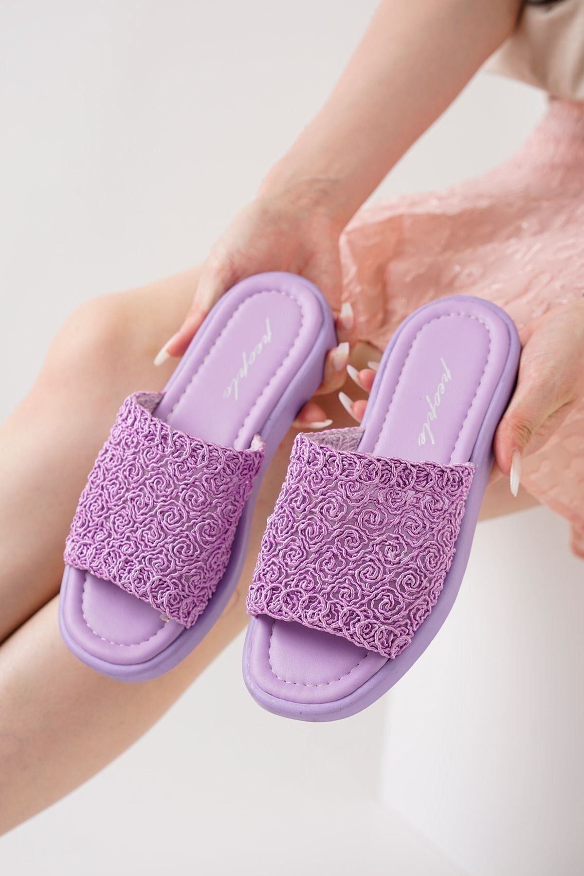 lavish-Gold Claris Lilac Knitted Slippers 2