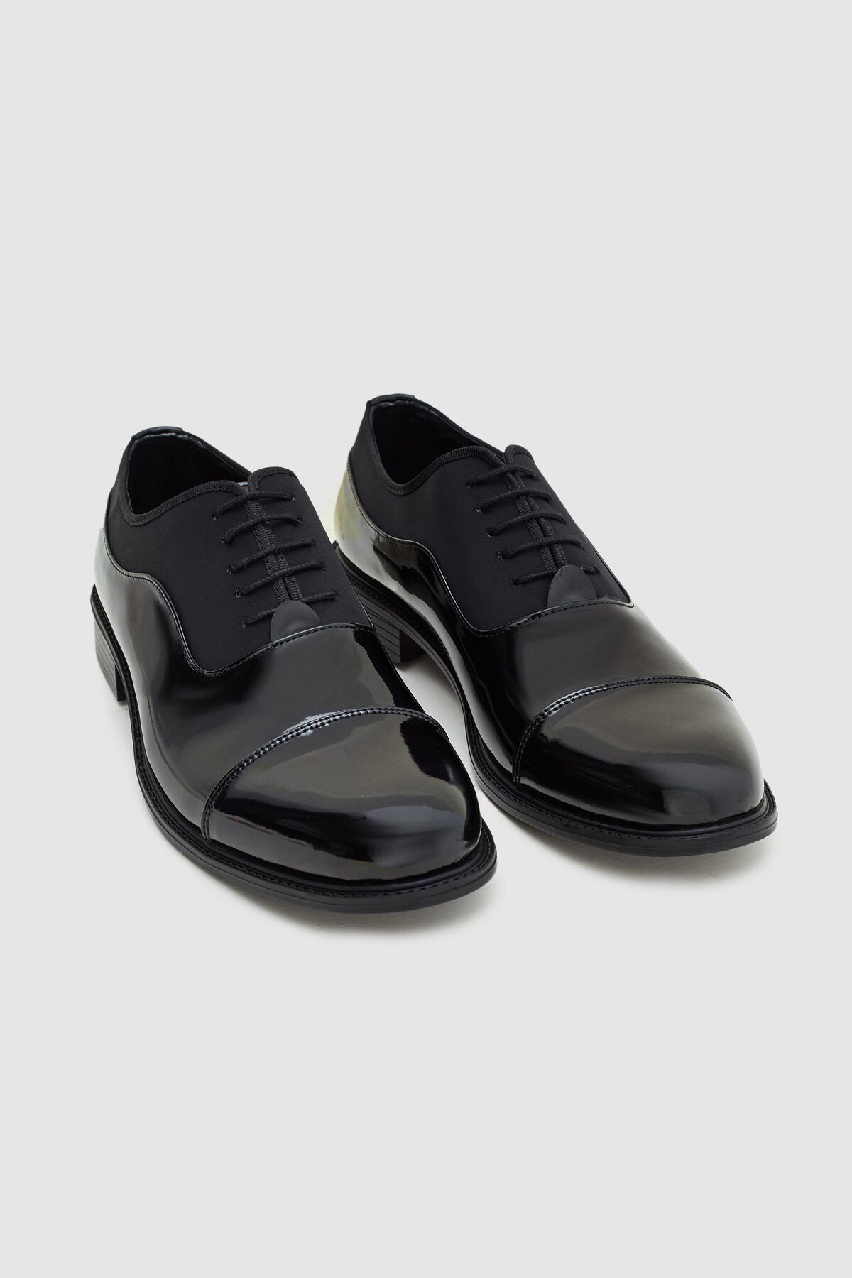 کفش کلاسیک دامات 2HS09S127212M