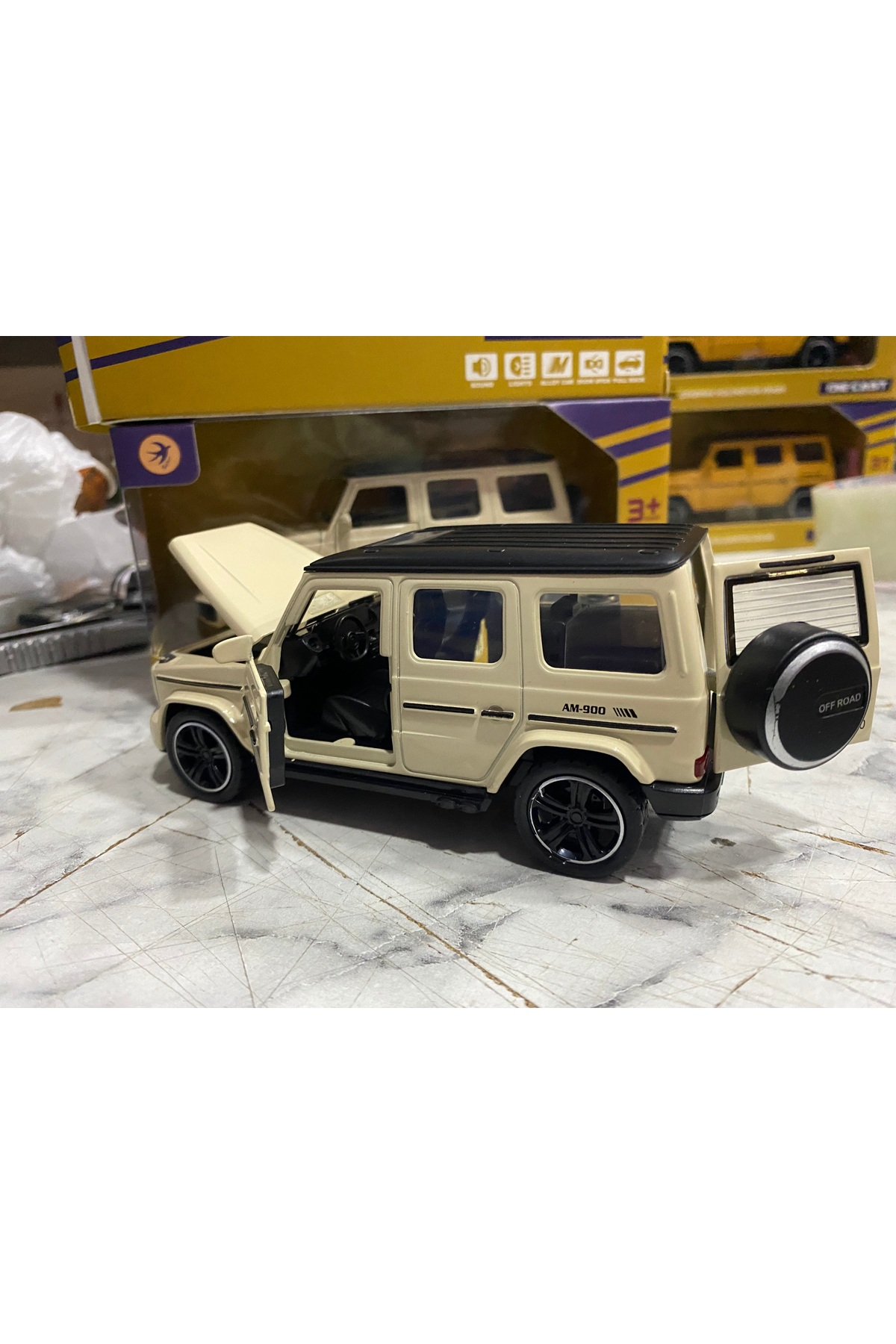 liss çarşı Mercedes G65  Uyumlu Jeep Metal Aksamlı Kaput Bagaj ve Kapıları Açılan Koleksiyon Çek Bırak Araba fotoğrafı 2 (önizleme)