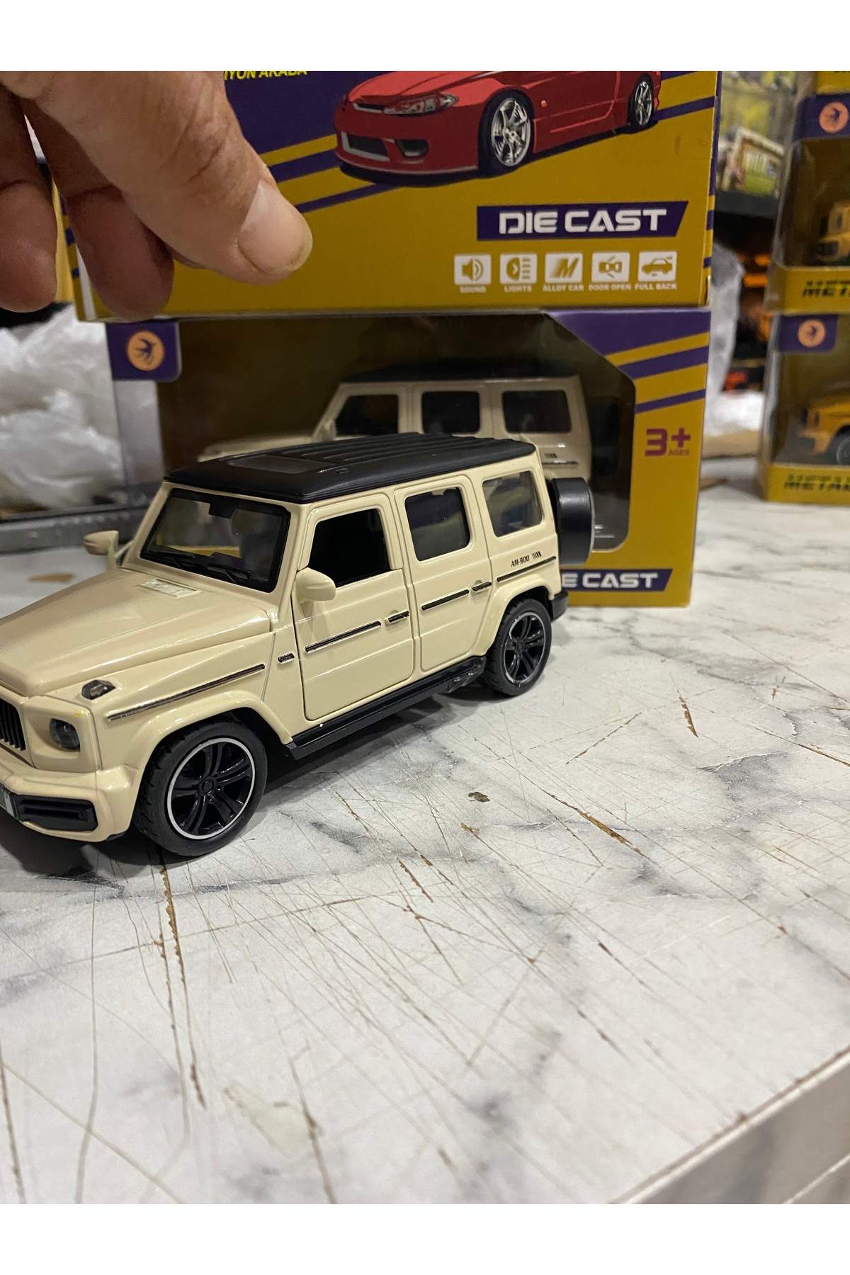 liss çarşı Mercedes G65  Uyumlu Jeep Metal Aksamlı Kaput Bagaj ve Kapıları Açılan Koleksiyon Çek Bırak Araba fotoğrafı 3 (önizleme)