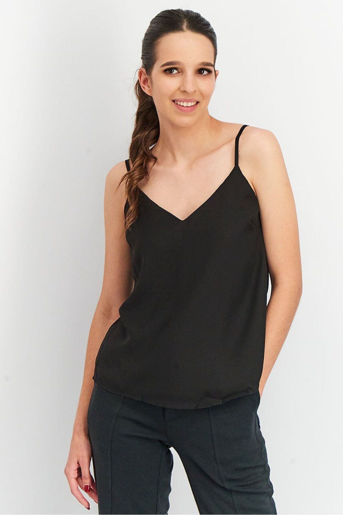 Asos Design-Women V-Neck Sleeveless Solid Camisole, Black 1