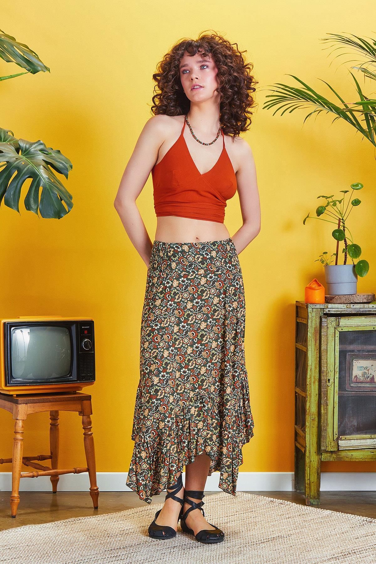 Los banditos-Bohemian Style Patterned Flounce Skirt with Elastic Waist 2