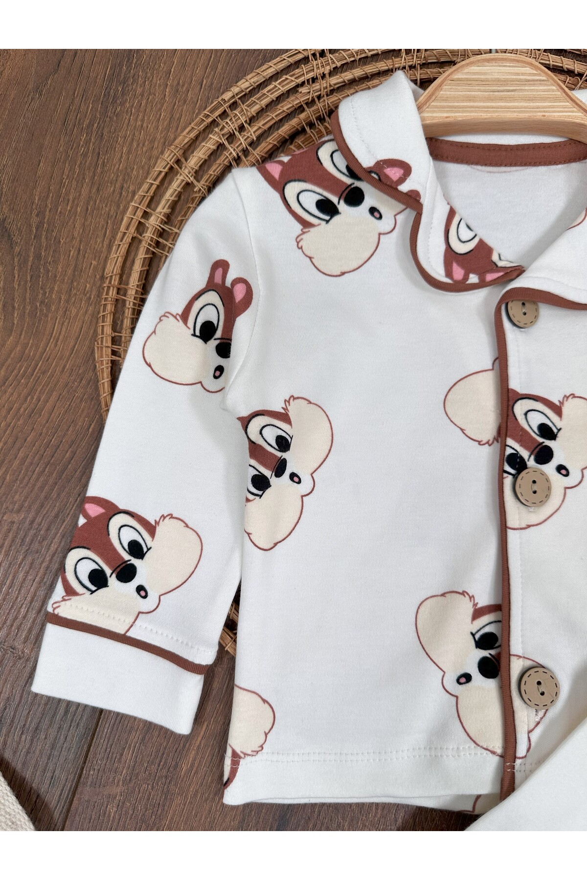 tiwitibaby Bebek ve Çocuk Pijama %100 Pamuk Yumuşak Doku Önden Düğmeli Mevsimlik Bebek Pijama Takımı fotoğrafı 4 (önizleme)