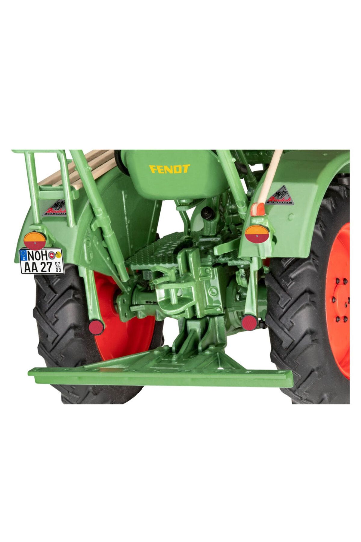 ماکت مدل FENDT F20 DIESELROß Easy System 67822 REVELL