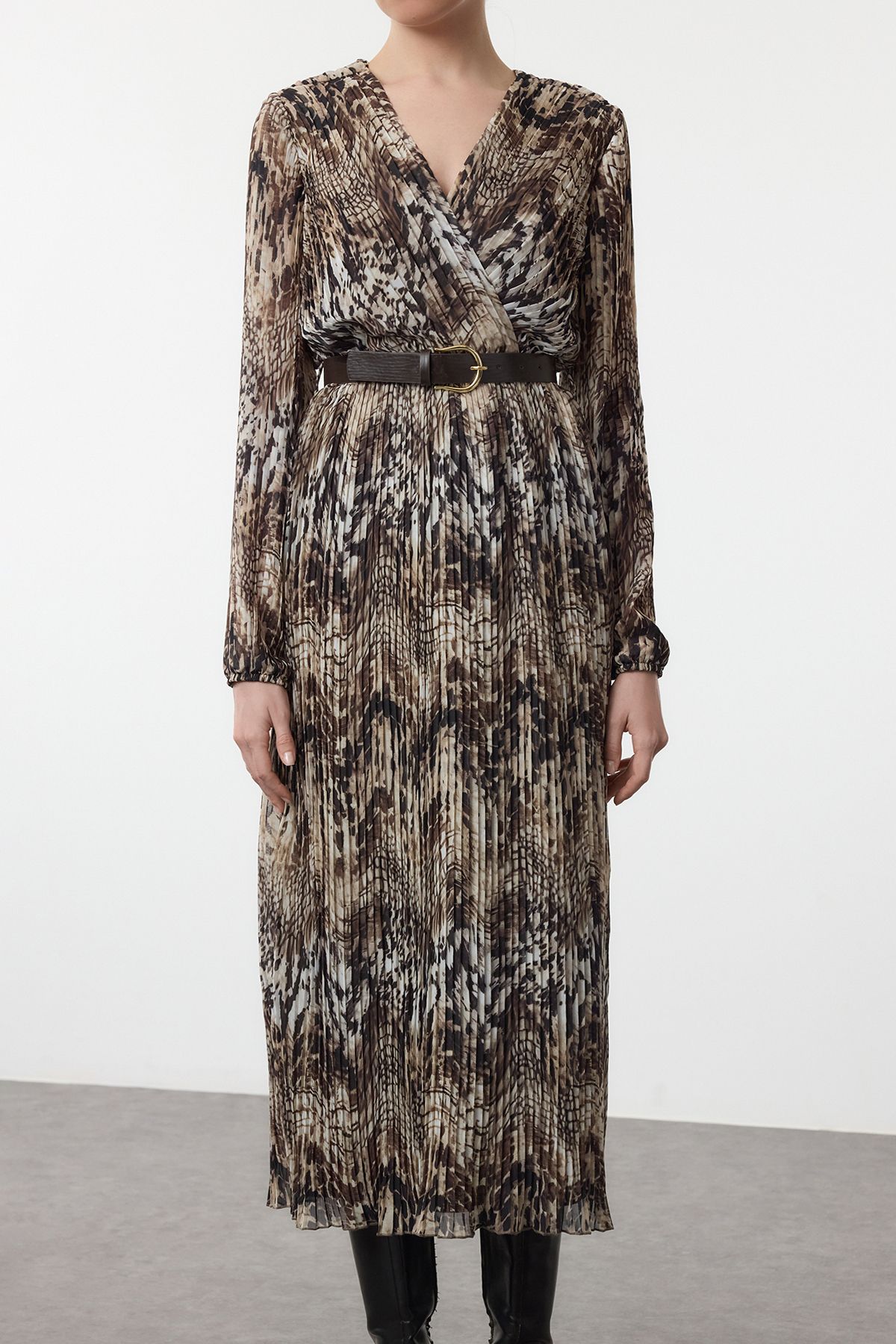 Trendyol Collection-Braunes, gewebtes Maxikleid mit Gürtel und geradem Gürtel TWOAW24EL00471 8