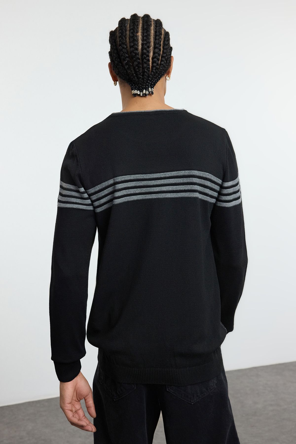 Trendyol Collection-Black Slim Slim Fit Crew Neck Striped Knitwear Sweater Tmnaw25Kz00029 6