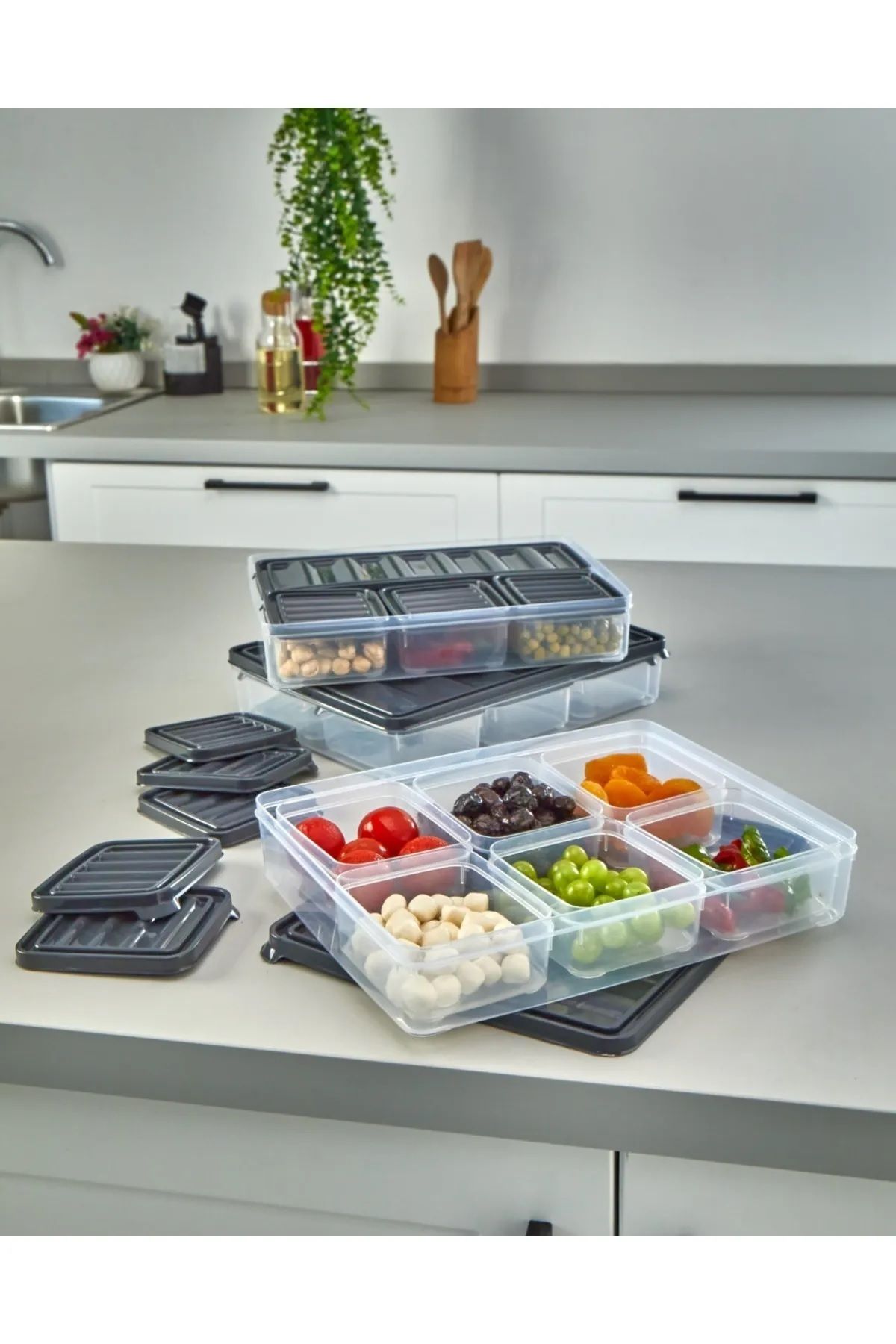 KRM HOME-18 Pieces Microwave Compatible Storage Container - 2X2500Ml, 4X1000Ml, 12X250Ml 4