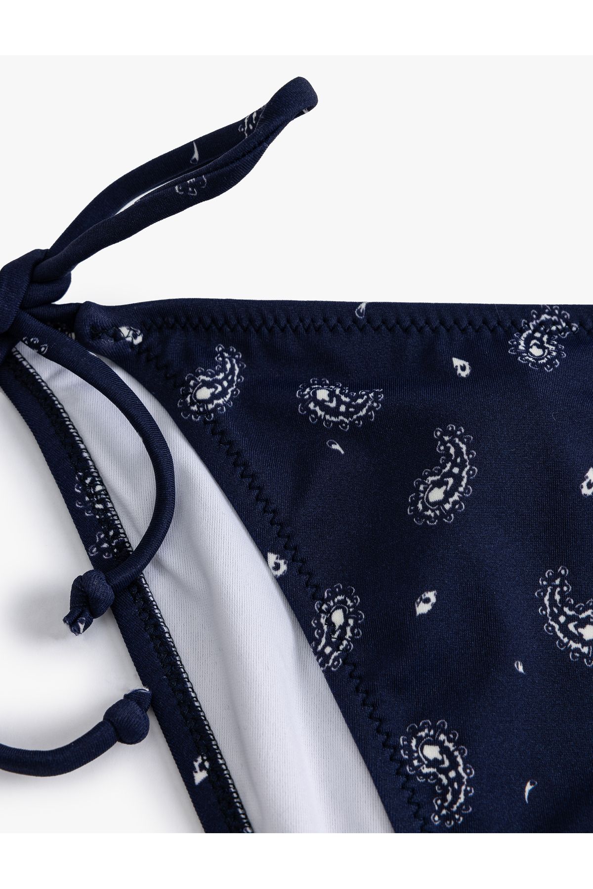 Koton-Drawstring Bikini Bottom with Shawl Pattern 3