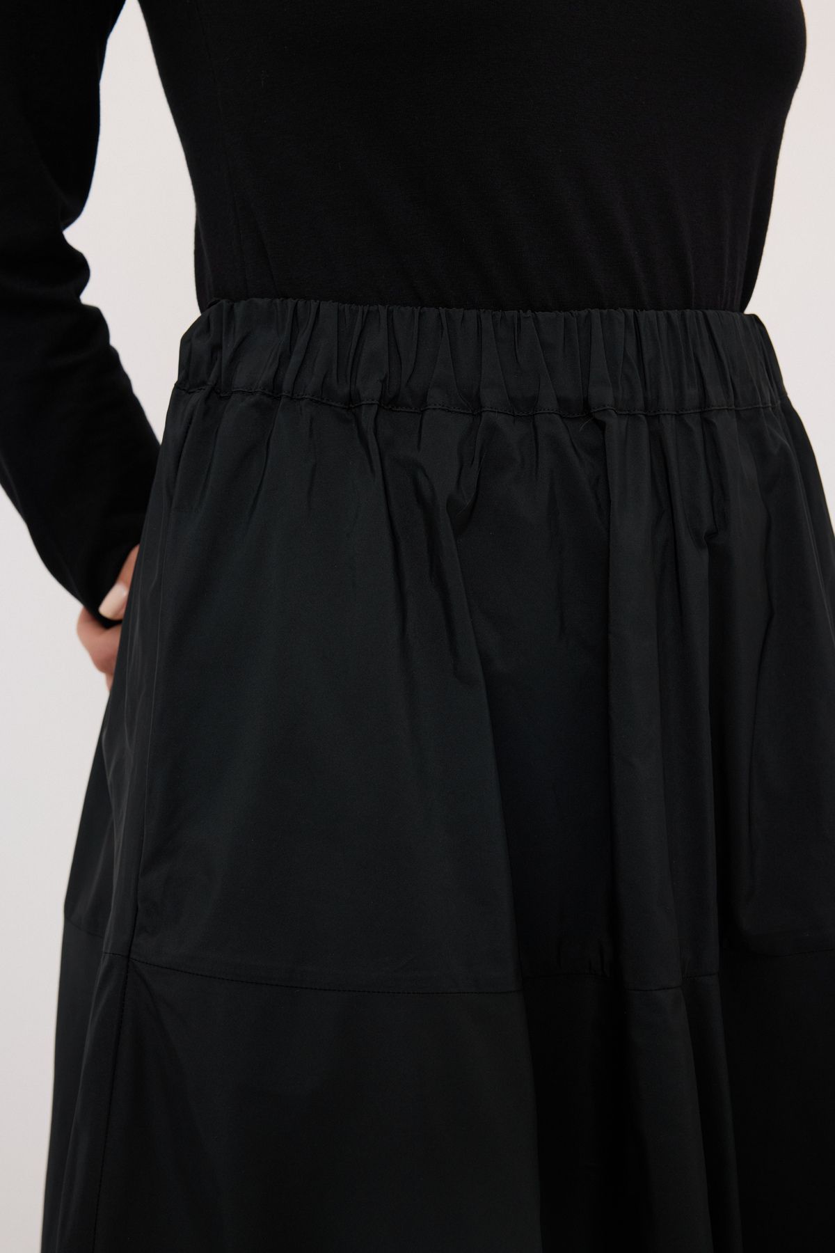 Love My Body-Skirt - Black - Midi 3