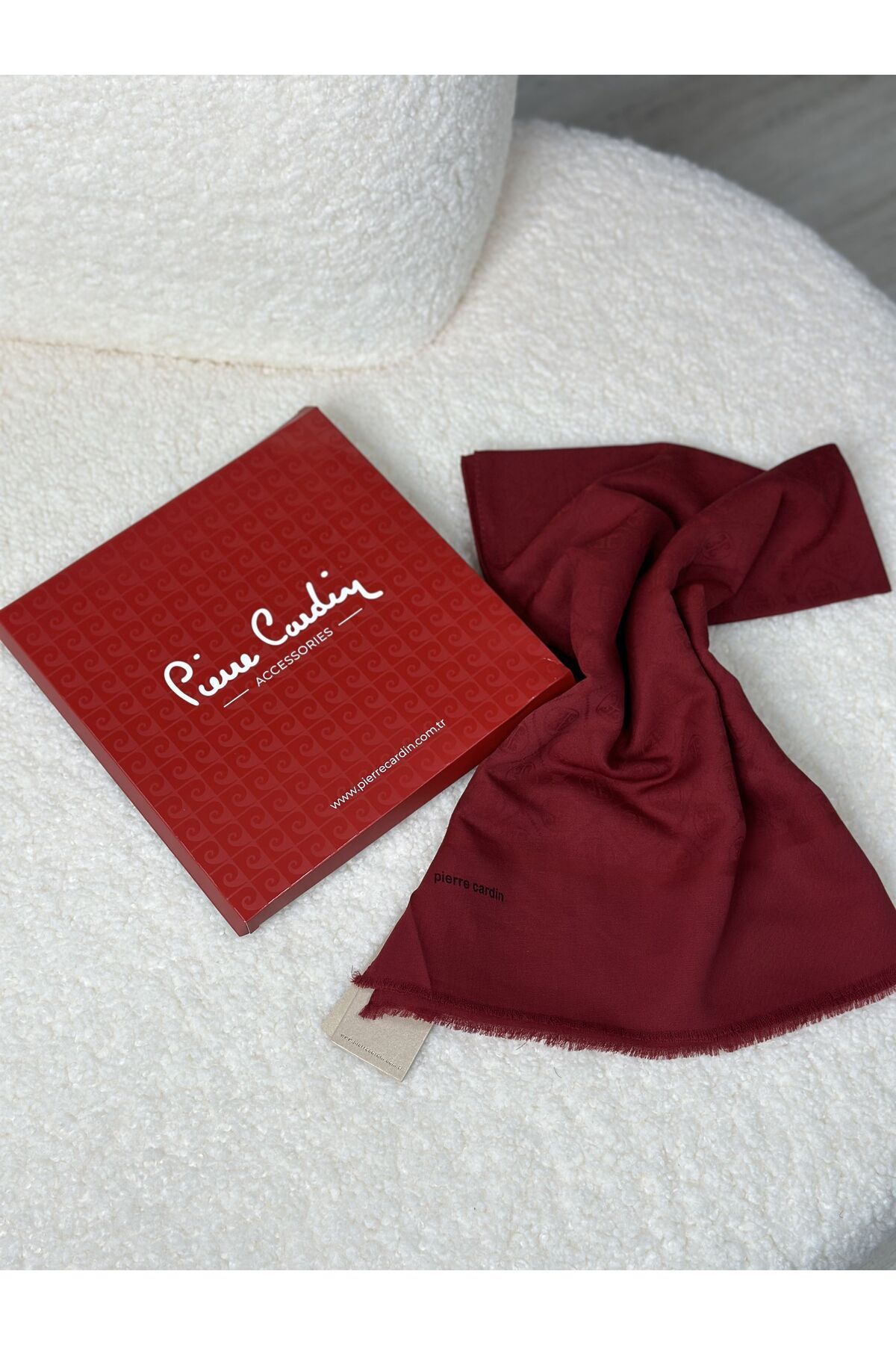 Pierre Cardin-Semra Ilhan - Cotton Shawl Red 3