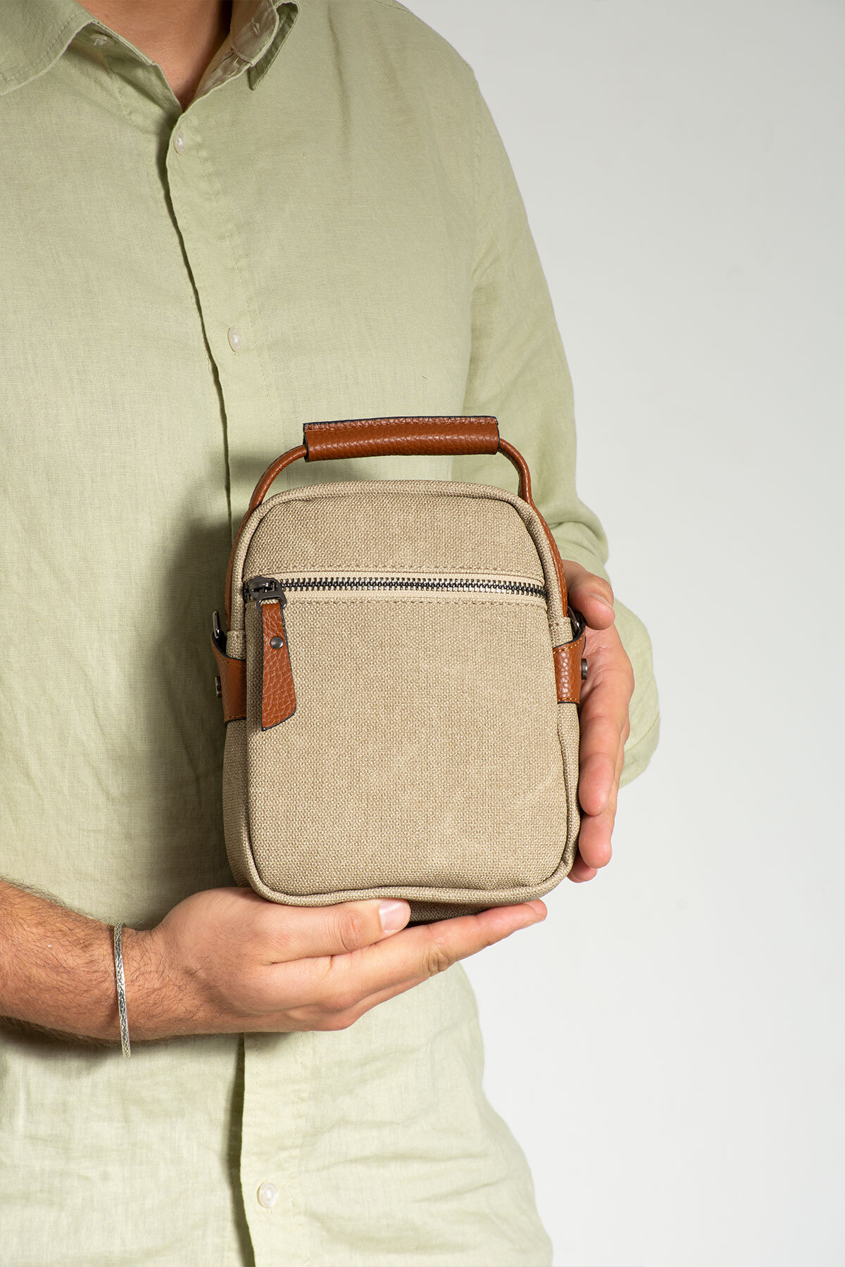 M 413 Mega Bag Erkek Omuz Askılı Portföy Çanta, El Çantası