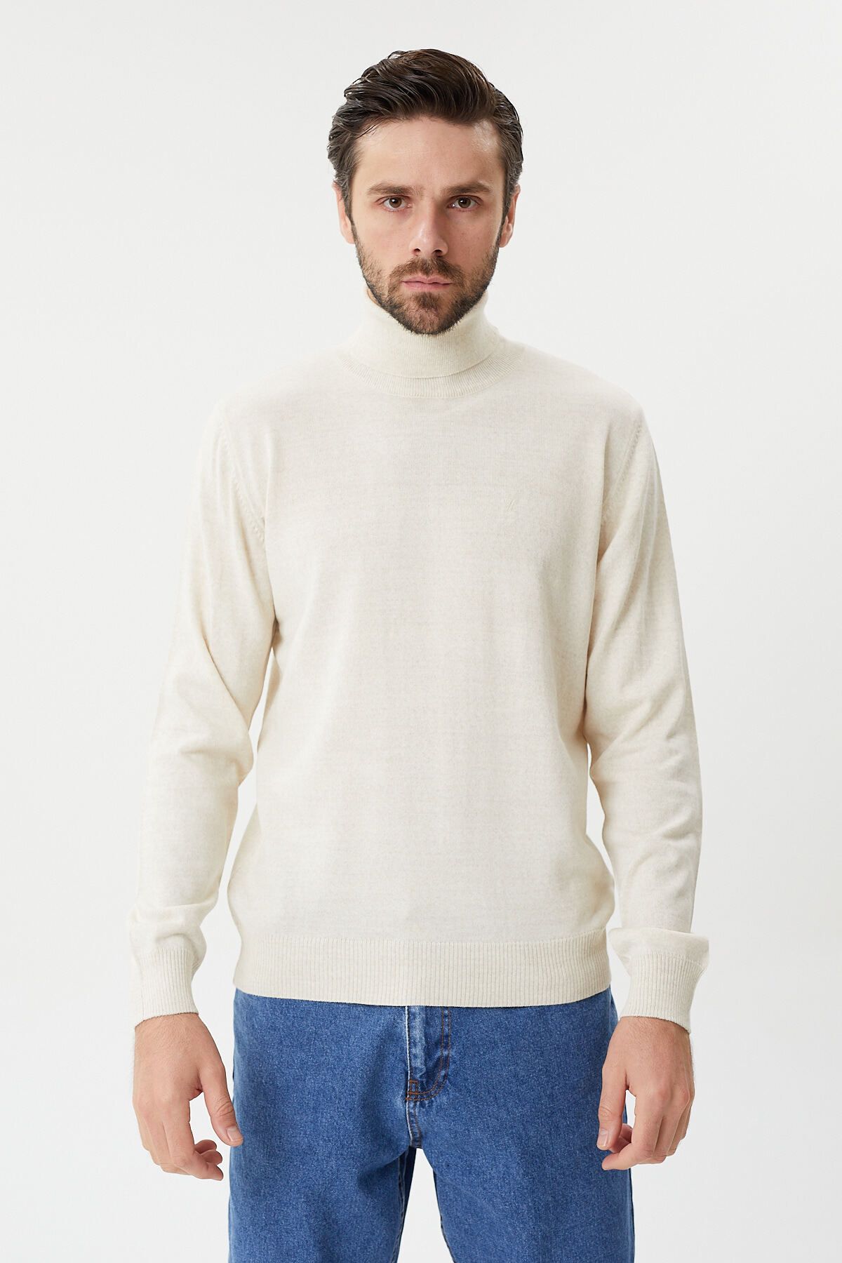 hateko-Wool Ecru Full Fisherman Sweater 1