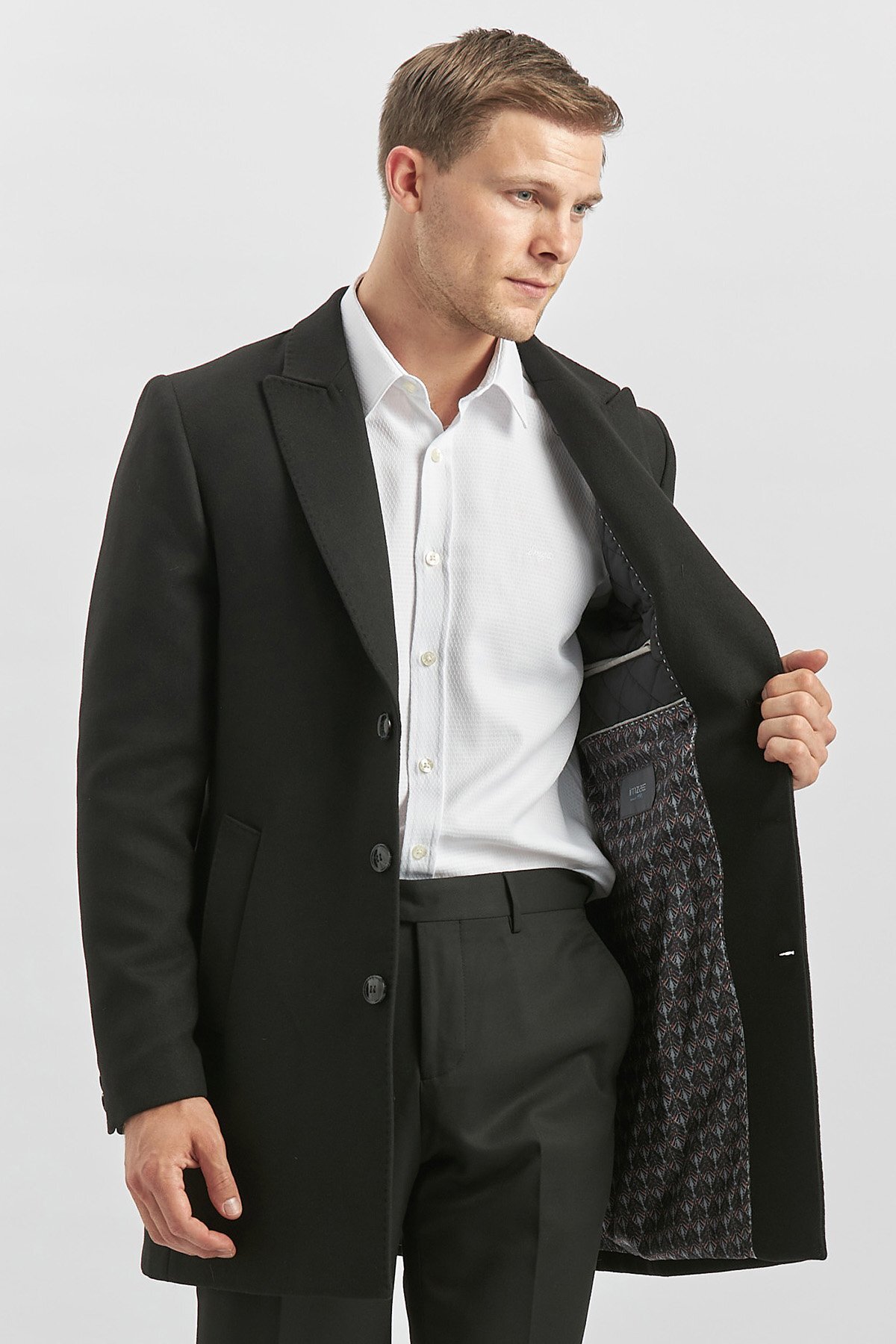 İmza  Siyah Kaşe Kırlangıç Yaka Yırtmaçlı Kapitoneli Astar Comfort Fit Rahat Kesim Palto 1005245157 - Görsel 4