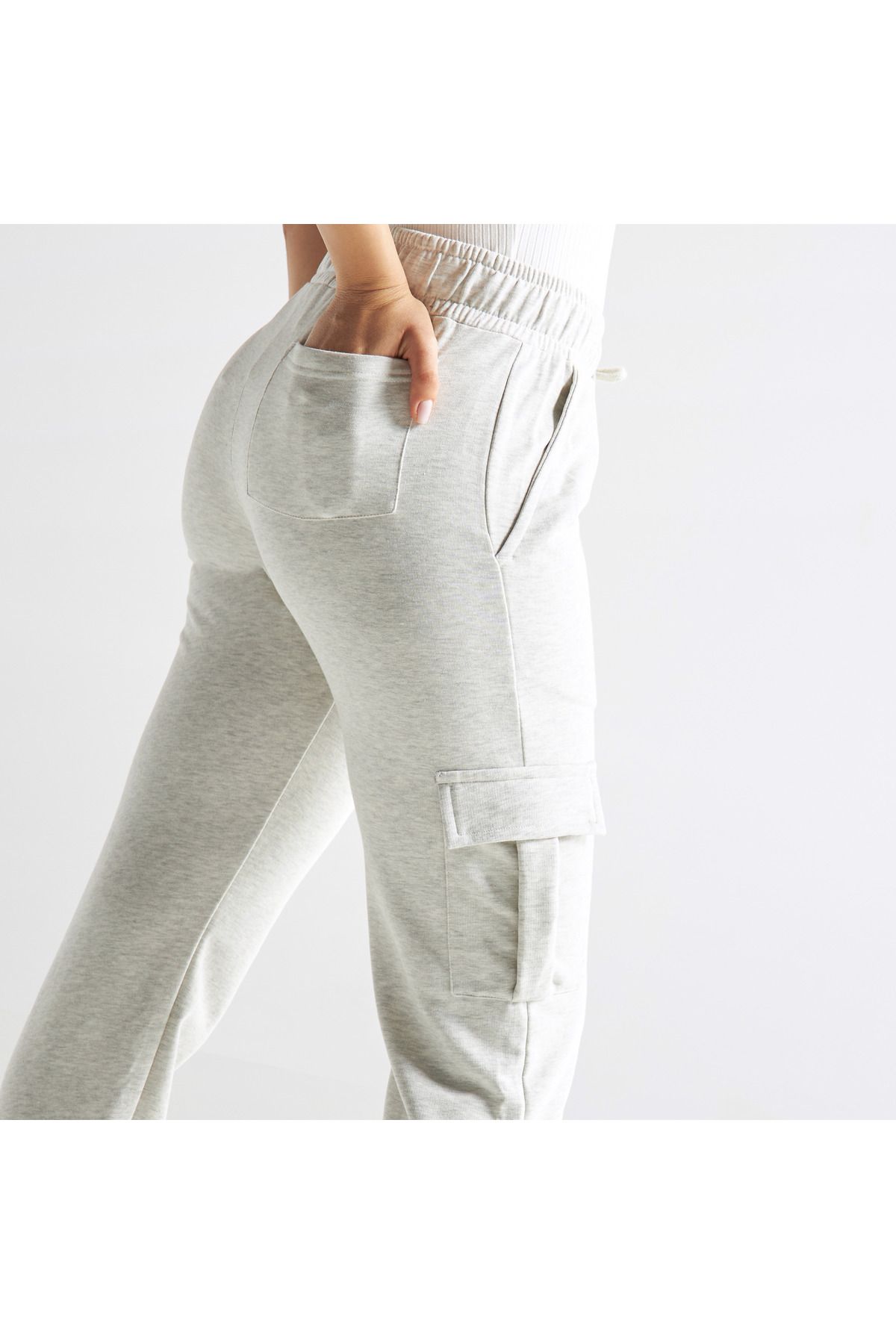 FAV-Flexi Waist Cargo Joggers with Pockets 4