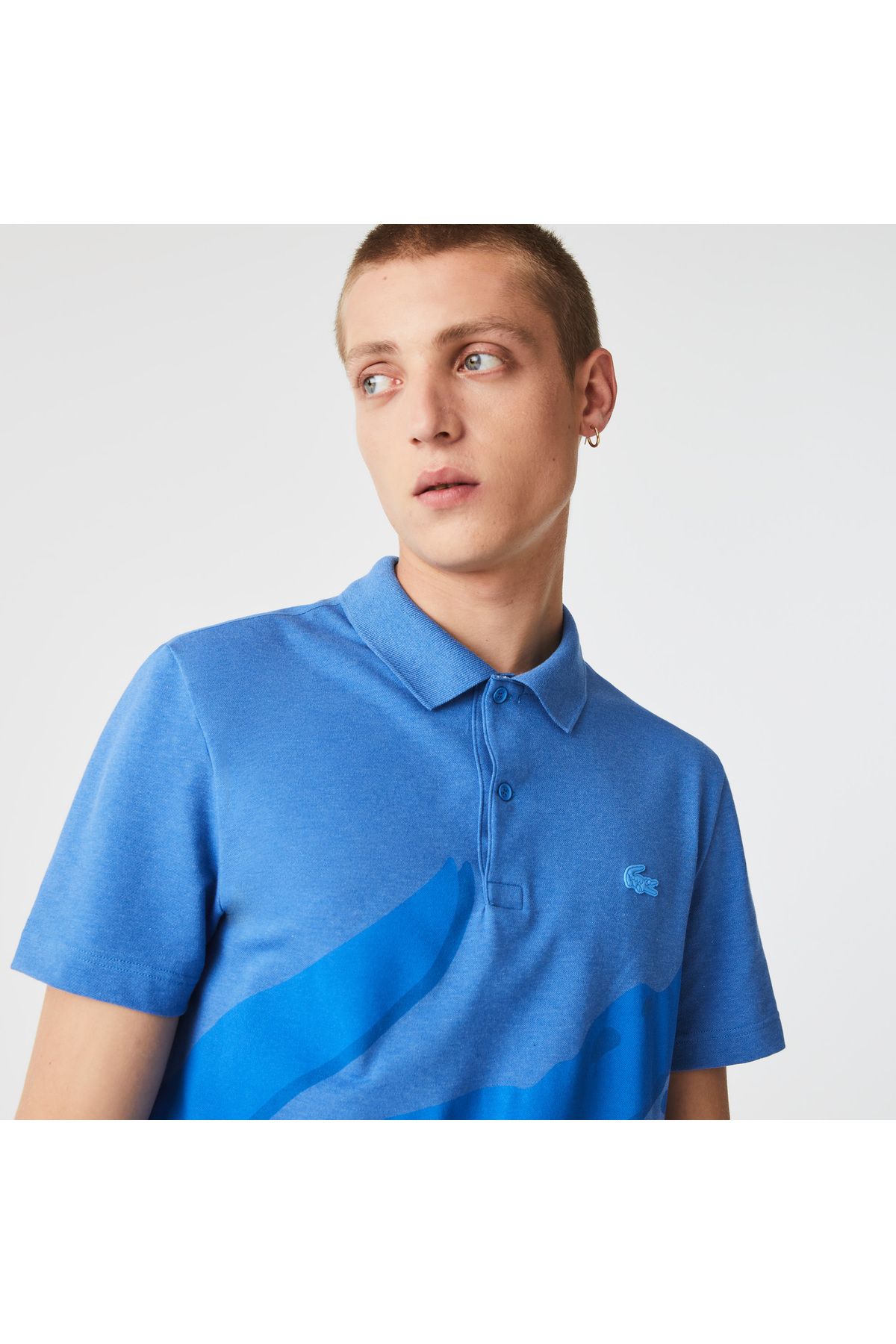 تی شرت یقه پولو آبی مردانه چوگان چاپی منظم Lacoste