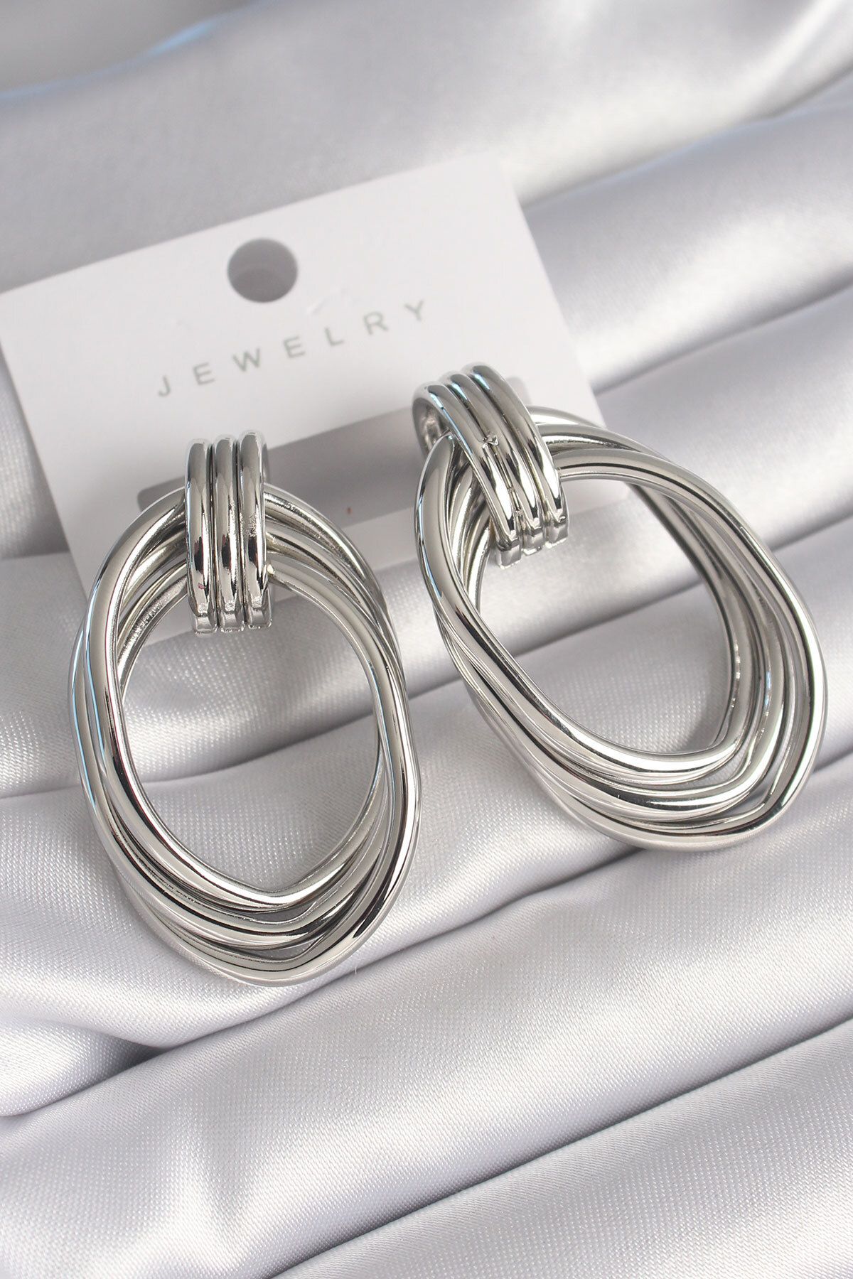 Skygo-Brass Silver Color Oval Model Women's Earrings - TJ-BKP8730 1