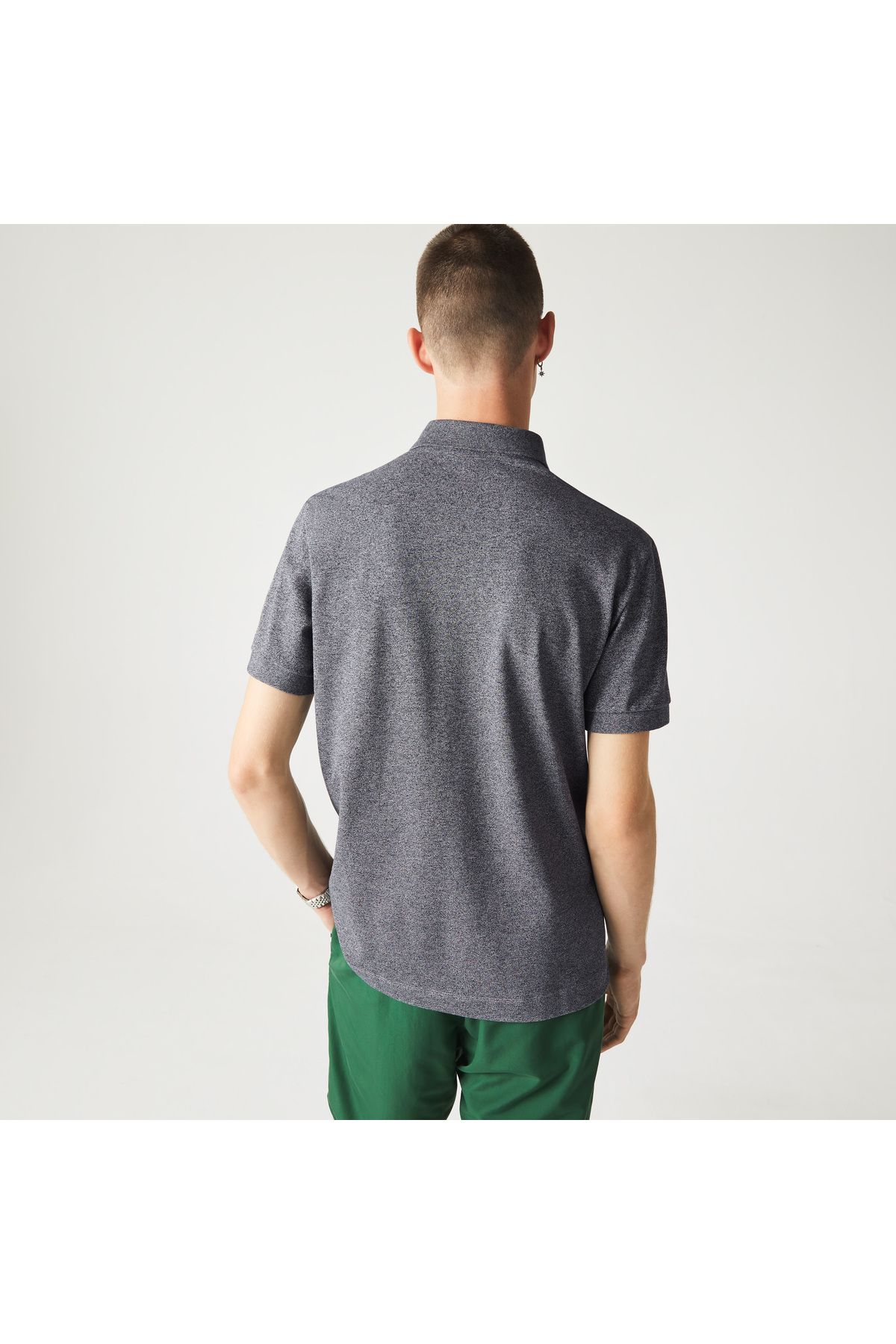 تی شرت یقه پولو خاکستری مردانه چوگان تیره به طور منظم Lacoste