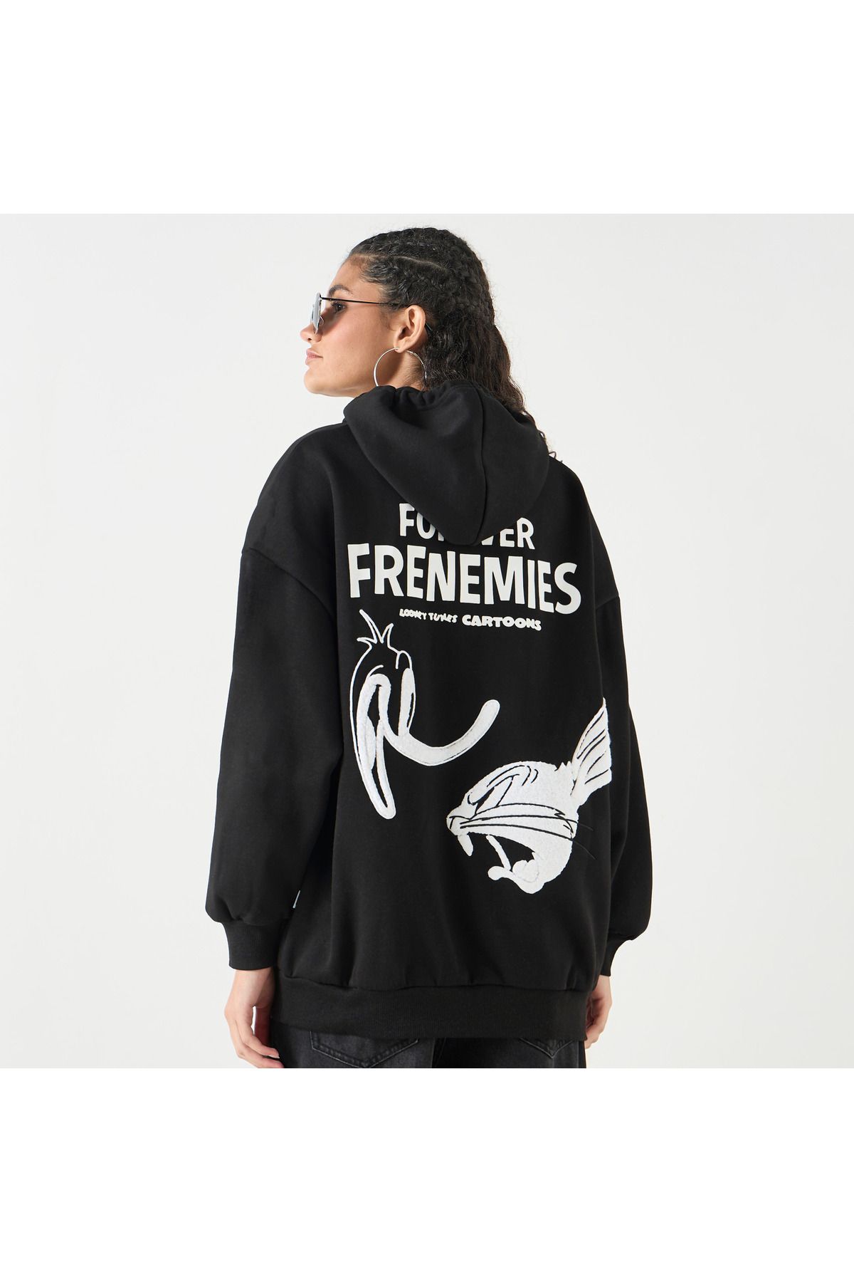 SP Characters-Bugs Bunny And Daffy Duck Print Hoodie With Kangaroo Pocket 3