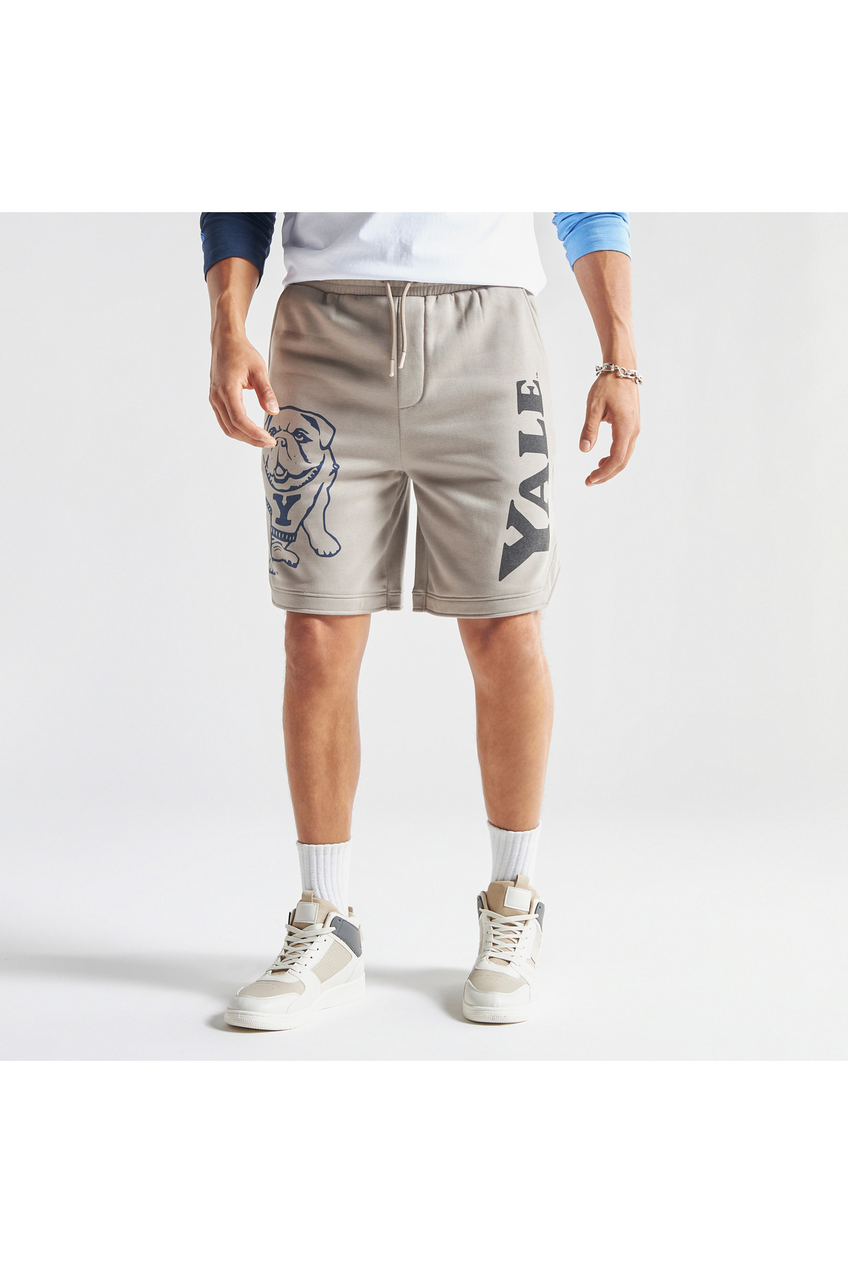 FAV-Yale University Logo Print Jogg Shorts with Pockets and Elasticated Waistband 1