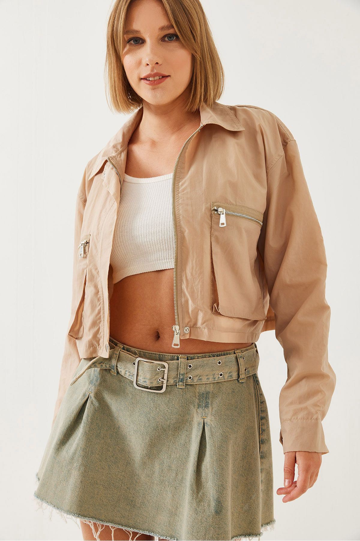 complete the look image