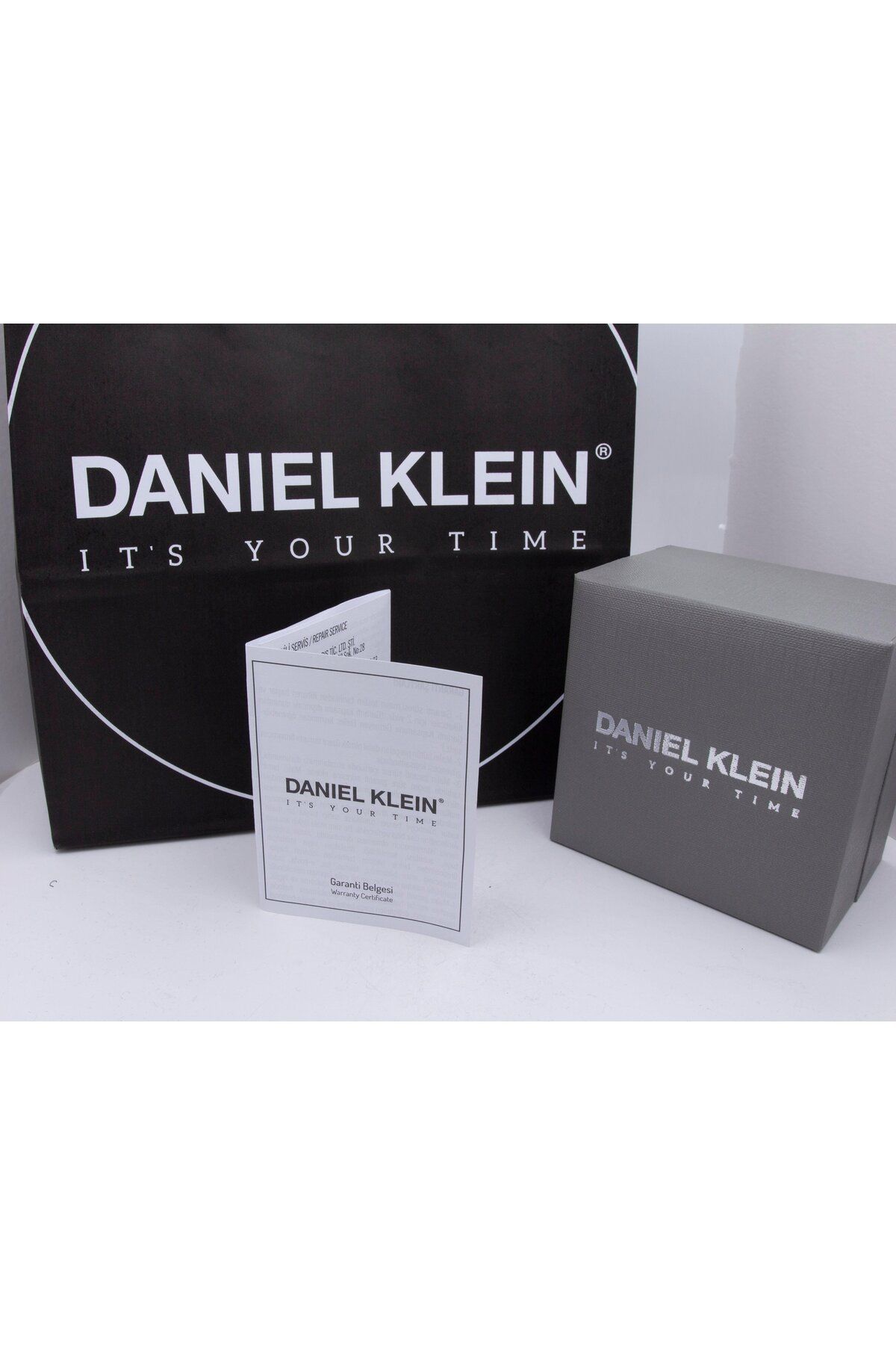 ساعت مچی مردانه Daniel Klein بند استیل 3 ATM ضد آب رنگ مشکی