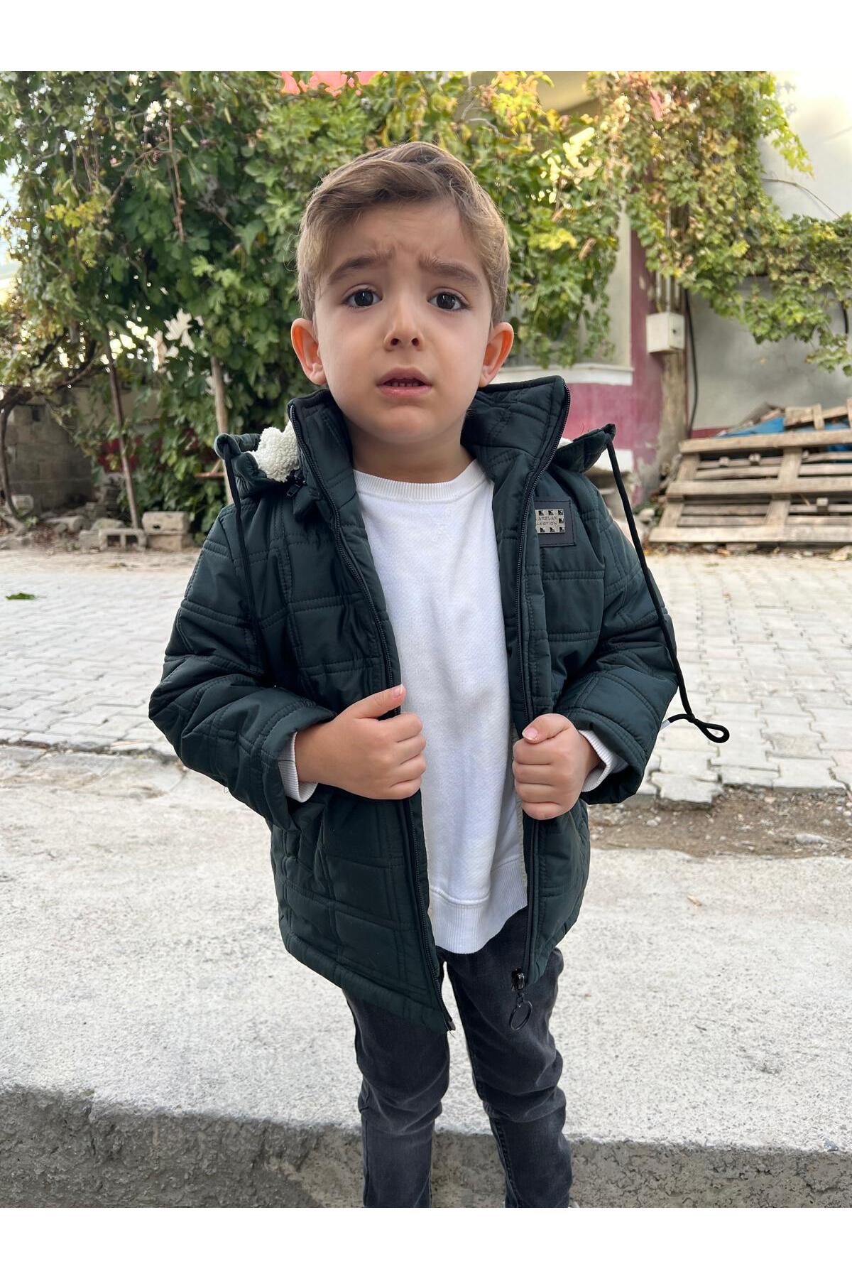 FREE ARSLAN COLLECTİON Erkek Kapitne Çocuk Bebe Siyah İçi Peluş Astarlı Çıkarılabilen Kapüşonlu Çocuk Bebe Mont fotoğrafı 6 (önizleme)