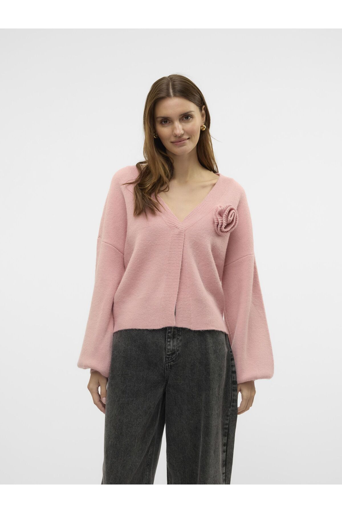 complete the look image