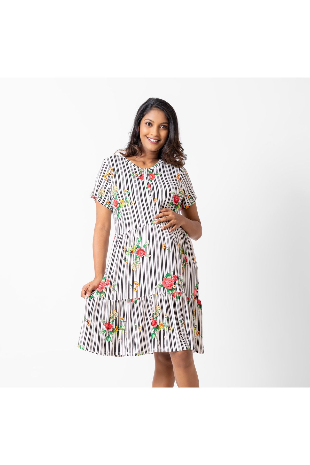 Aadaraya-All-Over Floral Print Maternity Sleepshirt 1