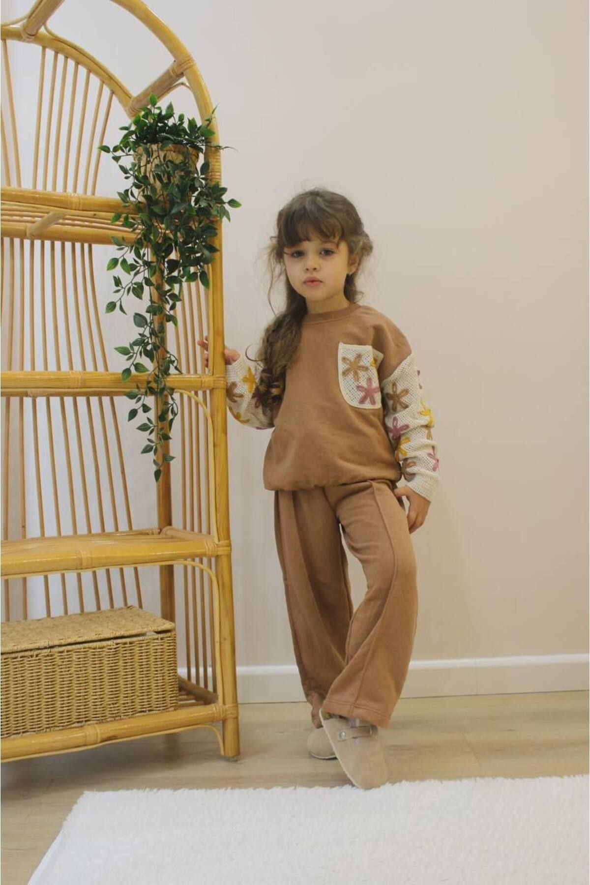 MİO-Girl's Raised Brown Knitted Detailed Wide Leg Set 3