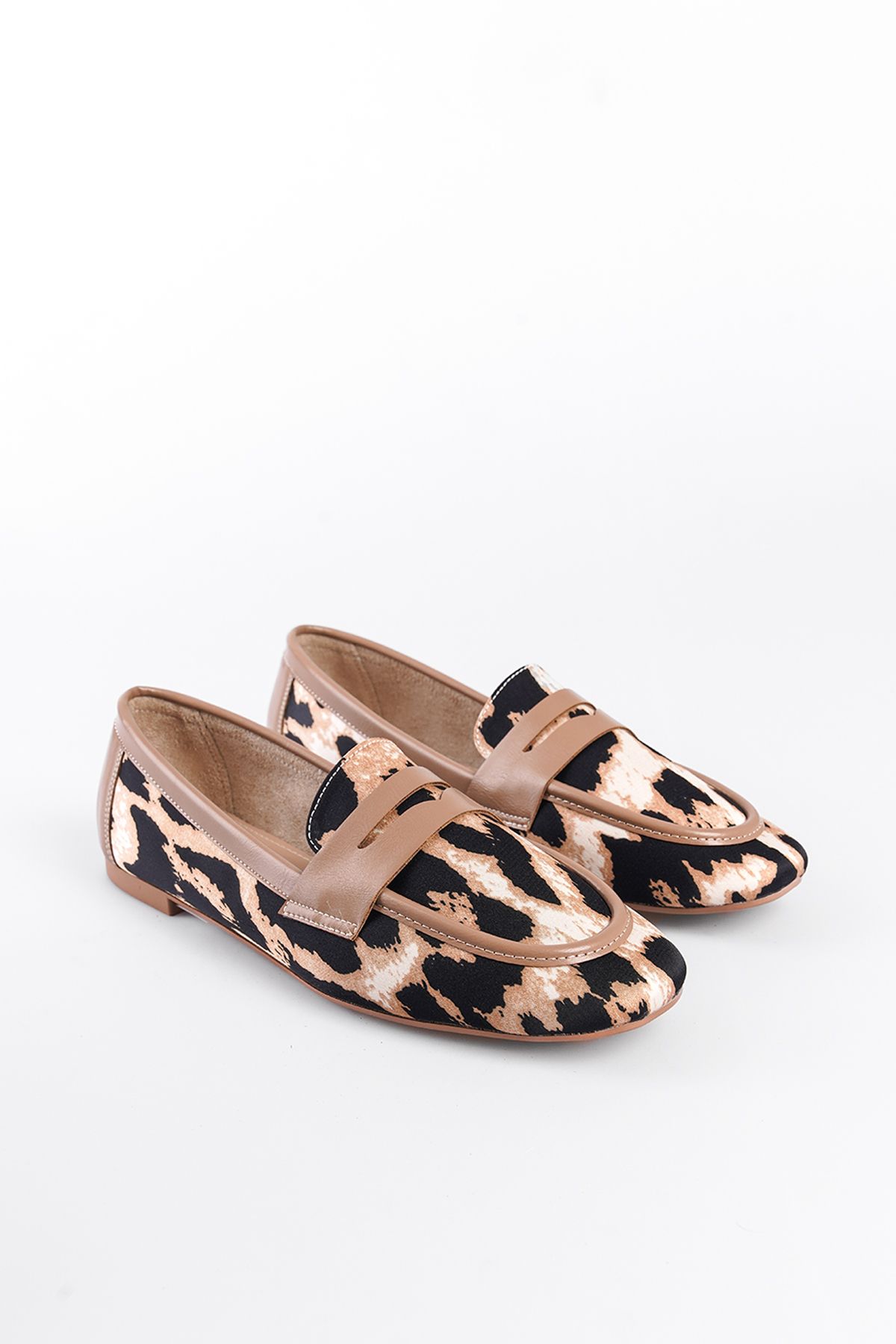 Capone Outfitters-Γυναικεία Loafer - Παπούτσια με Leopard Print 1