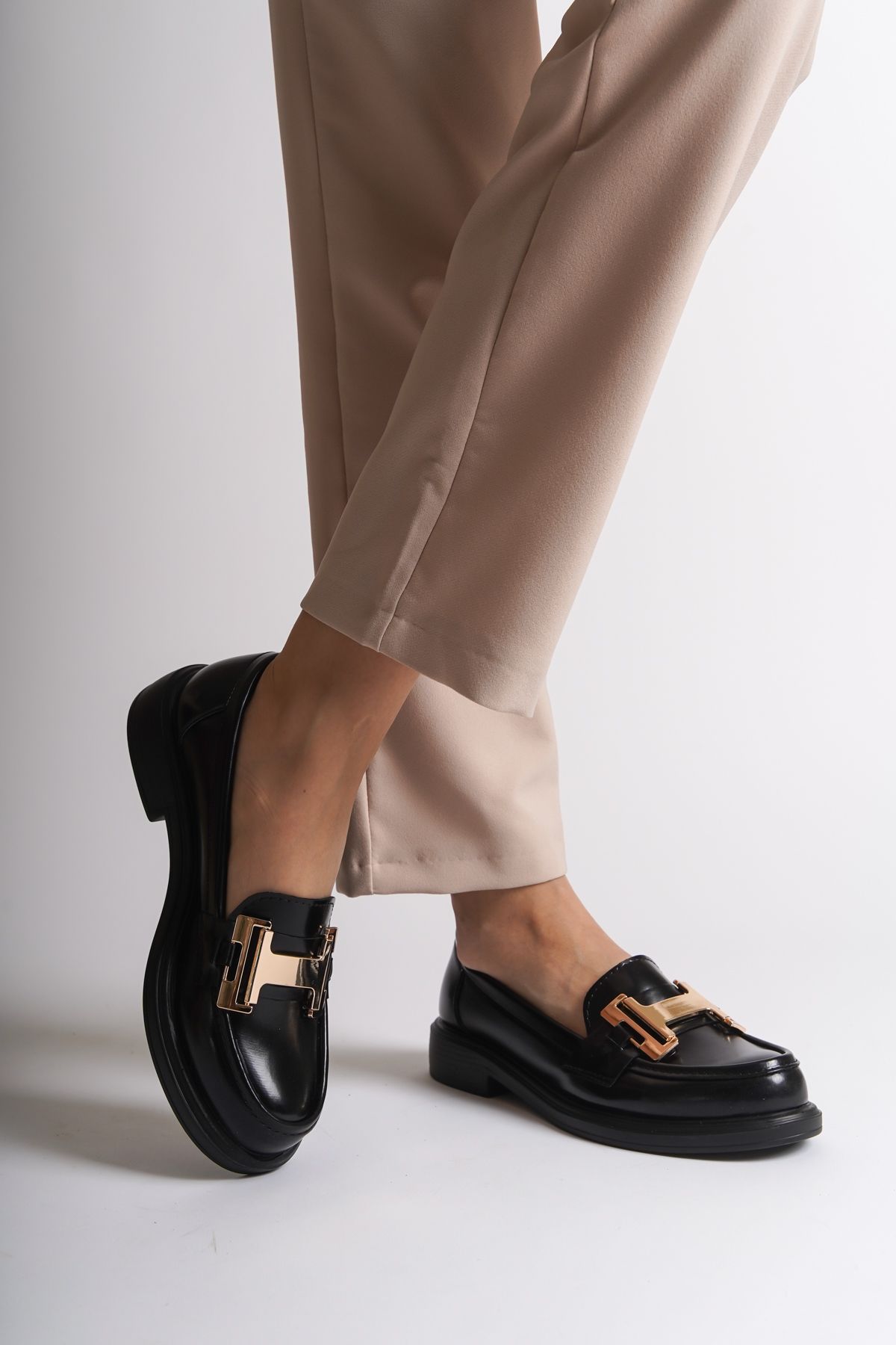 لوفر مشکی زنانه H Loafer اورجینال Capone Outfitters