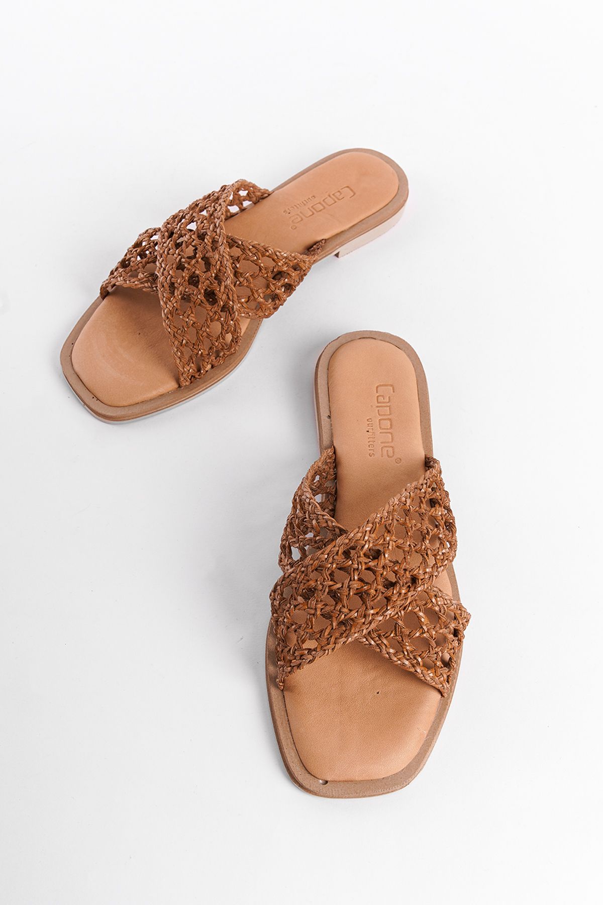 دمپایی چند رنگ زنانه حصیر چرمی واقعی Misis Crazy Flat Heels Dlippers Capone Outfitters