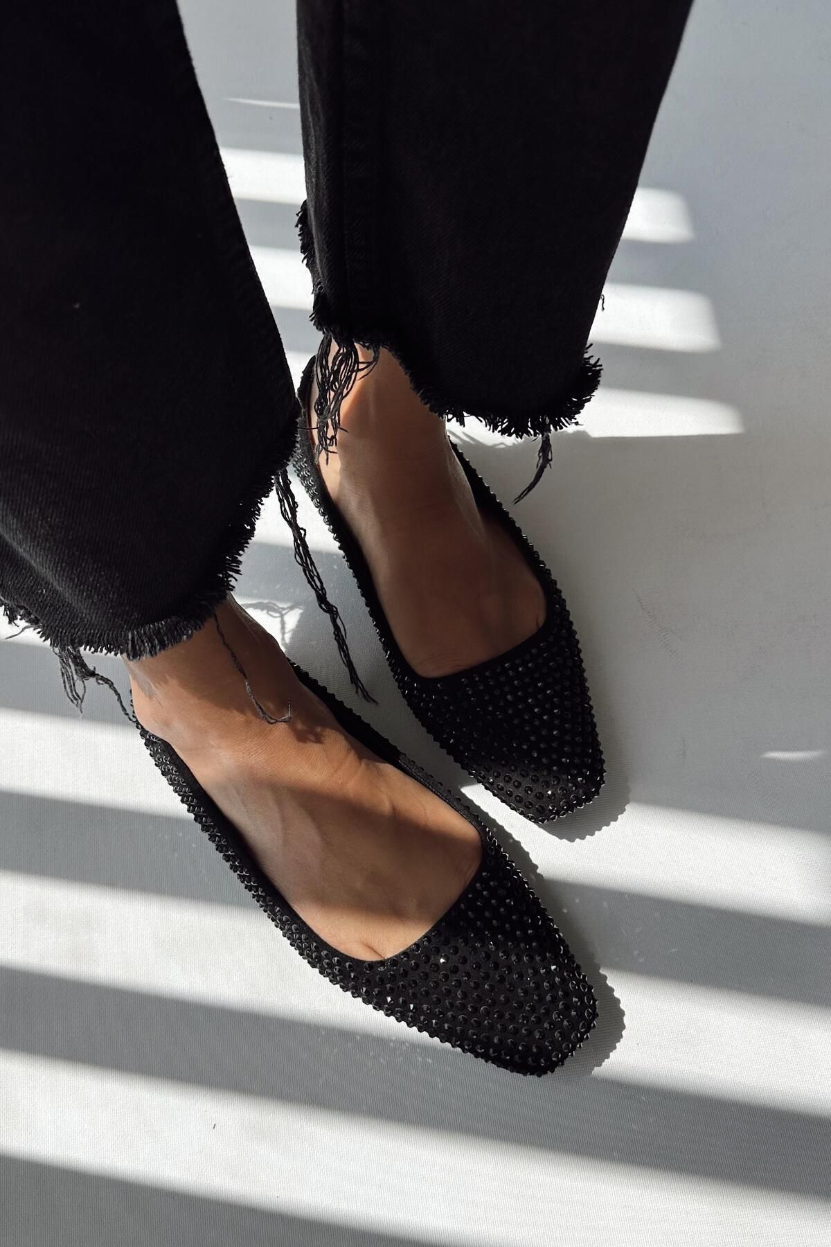 nope21shoess Diamond Siyah Hakiki Deri Babet